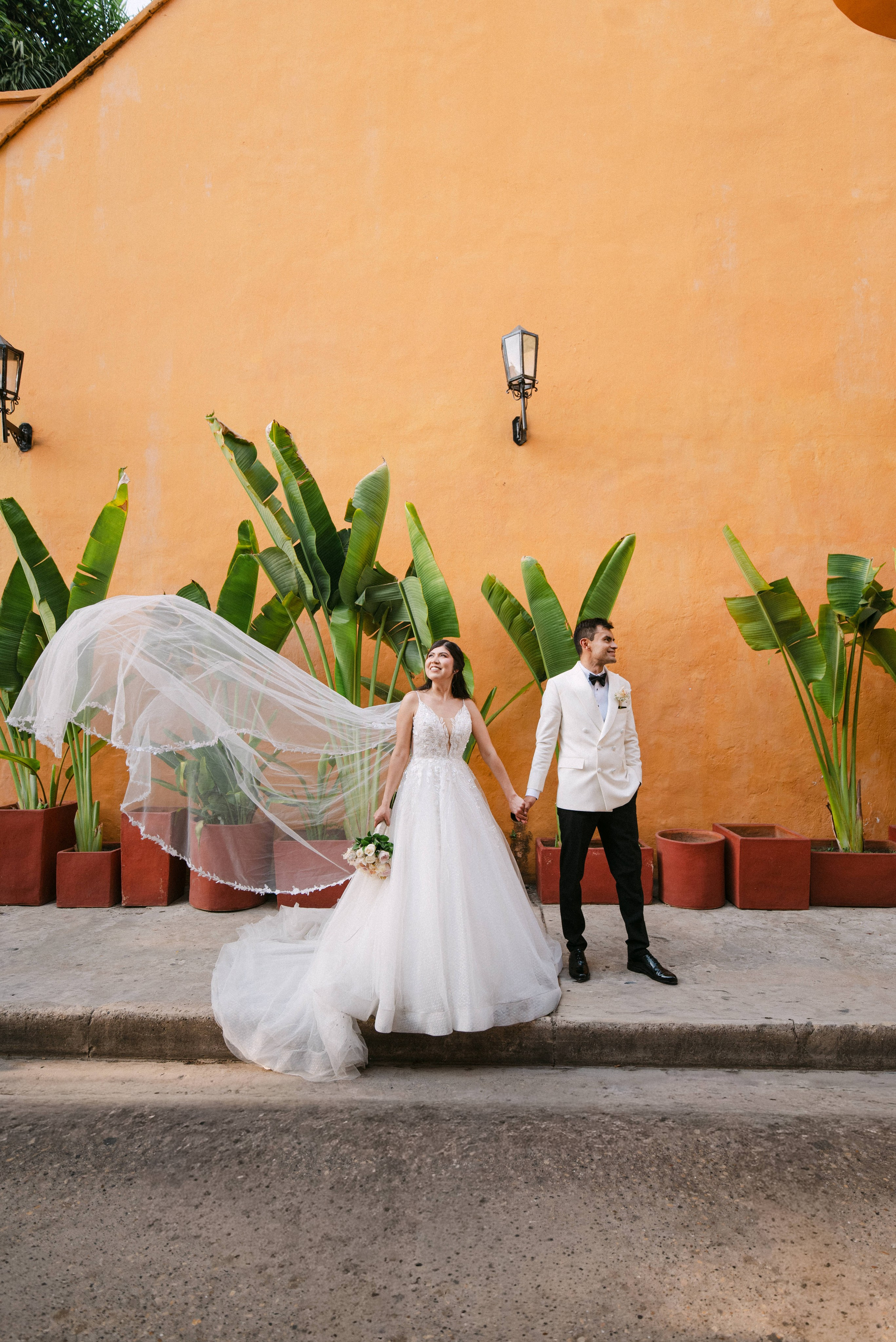 Johan +lilia newlyweds session cartagena. César Vanegas Photography | Wedding & Travel Photographer | Cartagena, Colombia