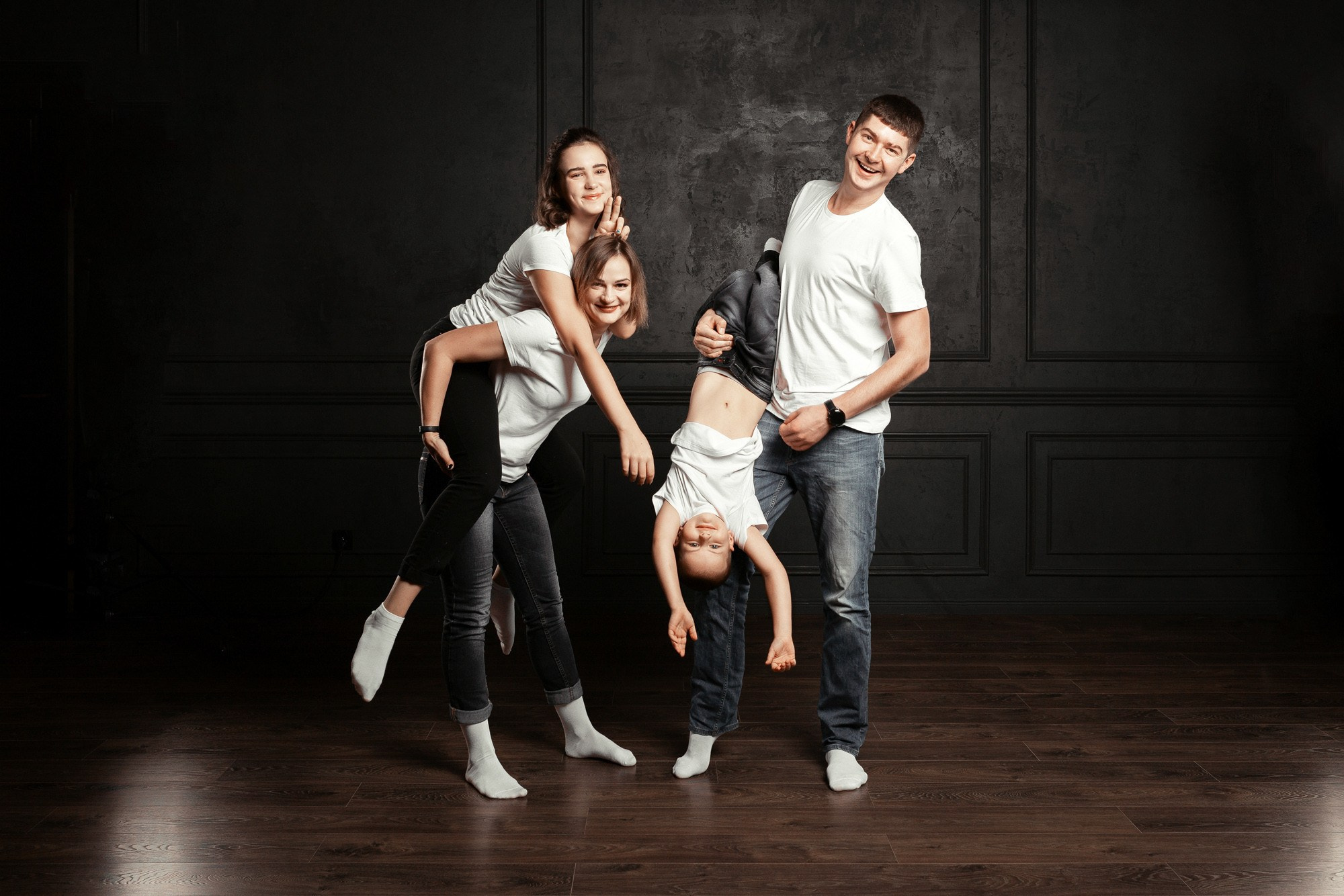 Book a Portrait Session | Dimitri Photography | Spruce Grove & Edmonton