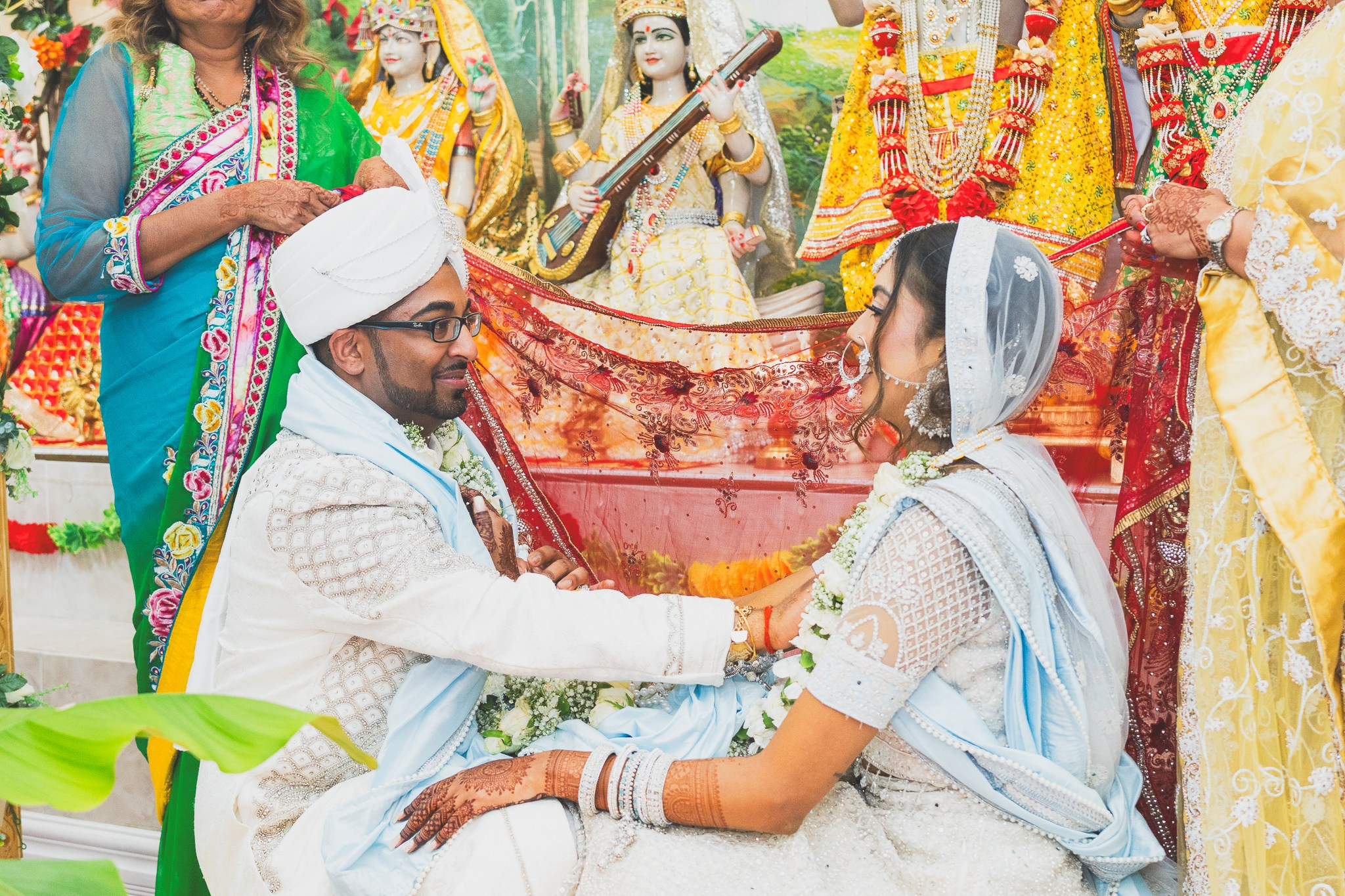 Elegant & Emotional Wedding Photography in Toronto | Madhurina Photography. Madhurina photography