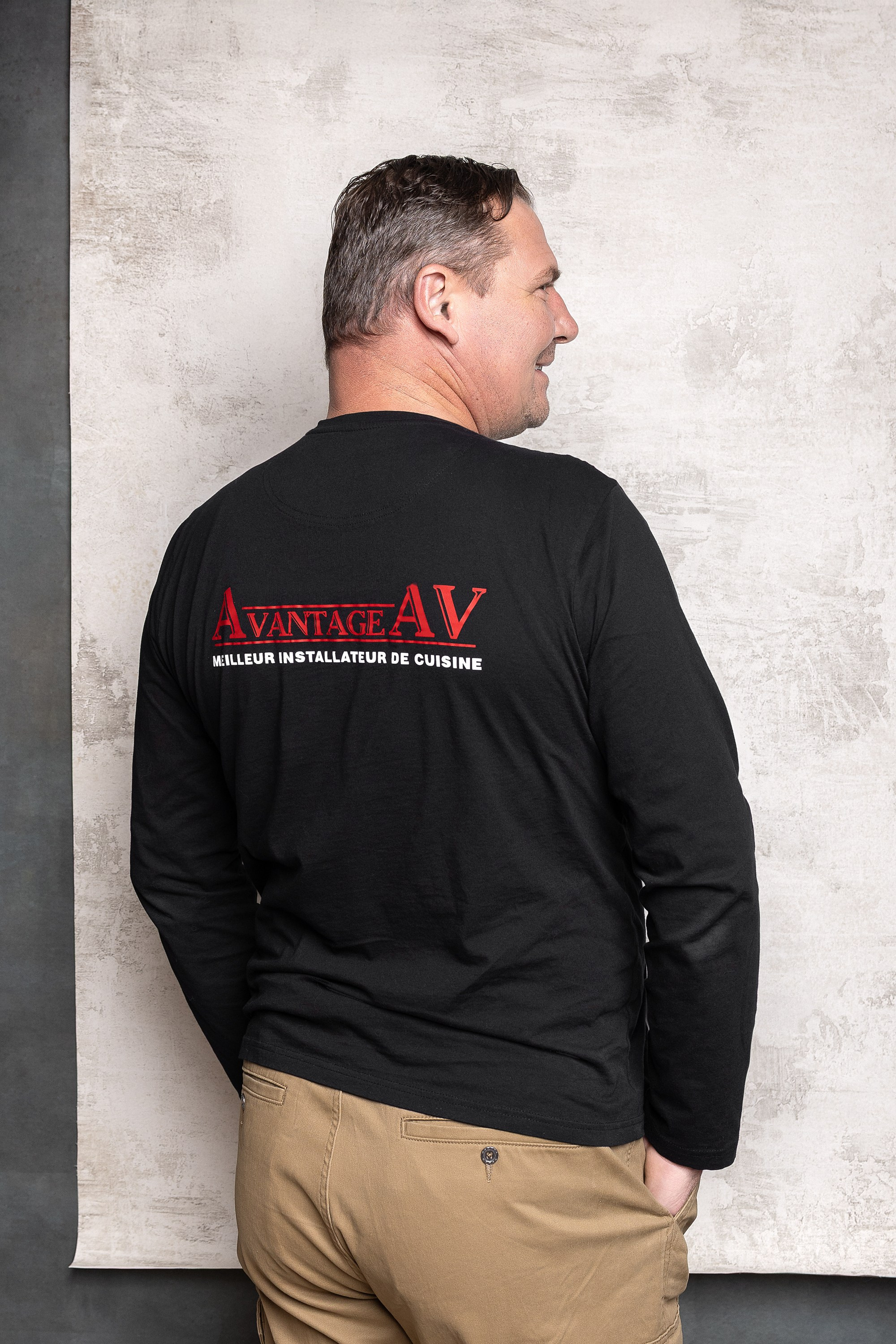 Avantage AV. Je suis photographe portraitiste et je réalise des portraits à toutes les étapes de votre vie! Bienvenue dans mon studio à Westmount, Qc