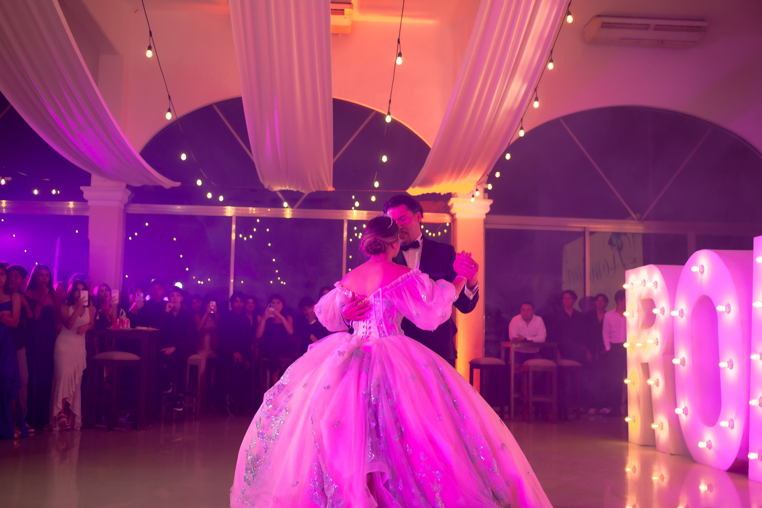 XV AÑOS ROMINA. Simón Enríquez Studio
