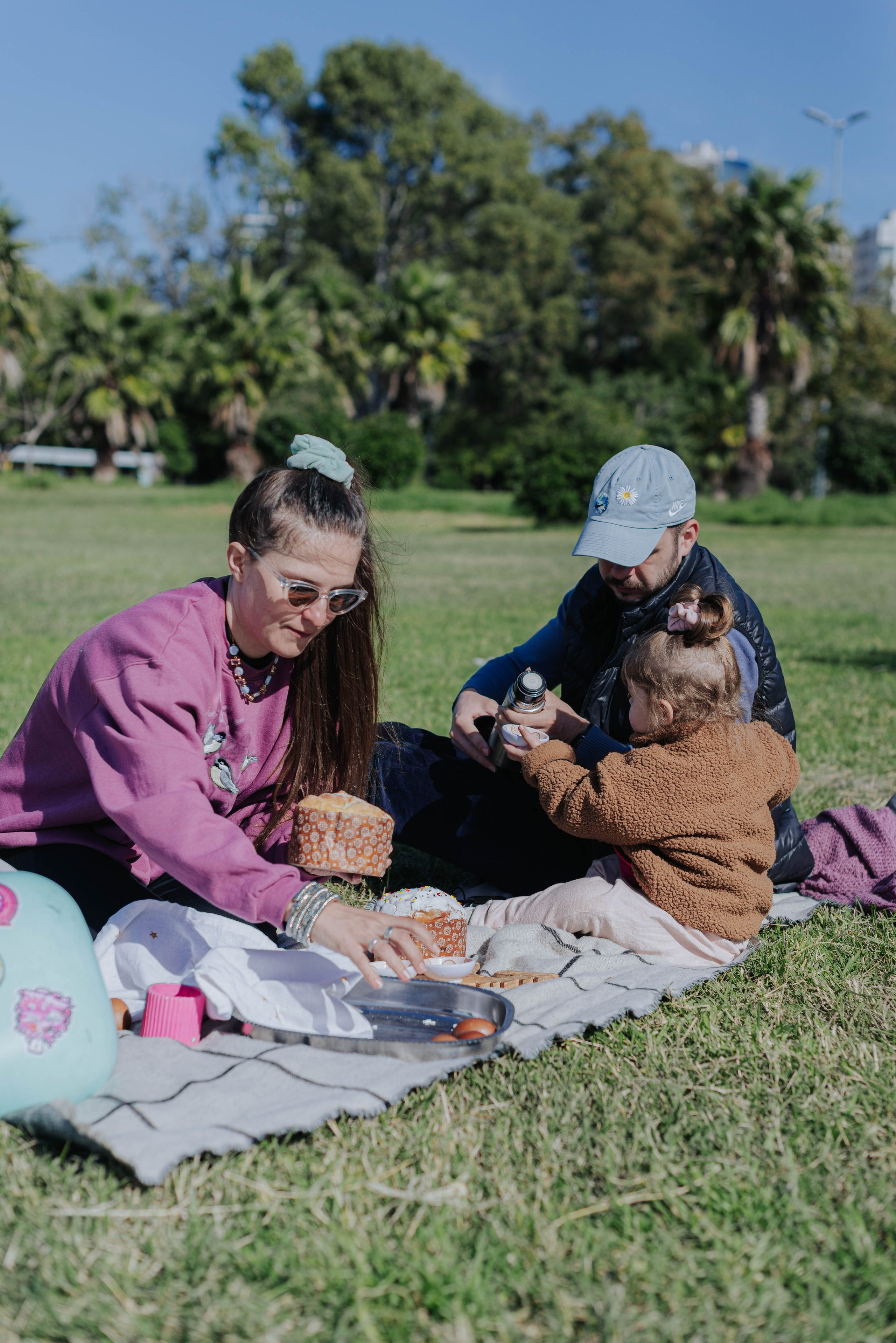 Great-grandmother in Buenos Aires. Photographer @elmirkami in the city of Buenos Aires