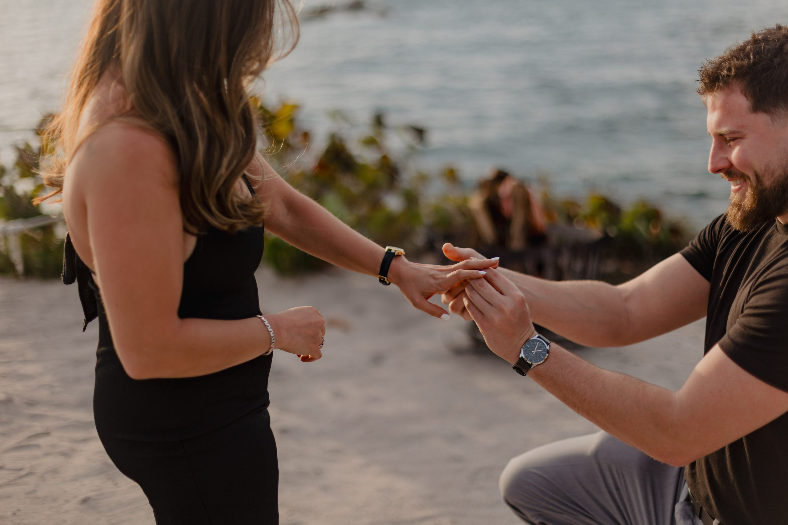 An Engagement at Four Seasons Punta Mita: Love by the Pacific. Fotógrafo de Bodas en Puerto Vallarta y Riviera Nayarit | VL photo & film