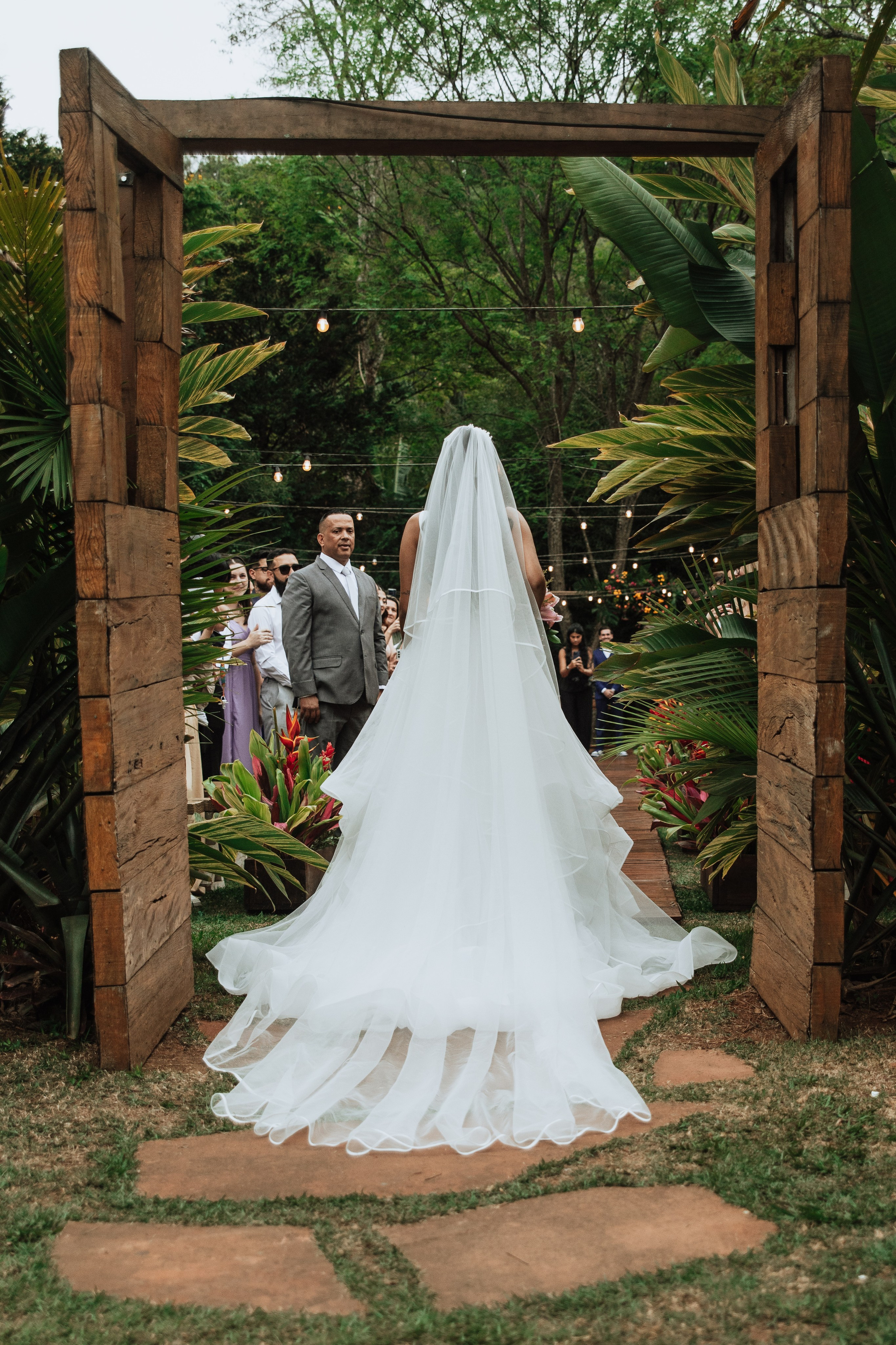 LETÍCIA E VITOR. Photographer Natalia Dos Santos Tresso