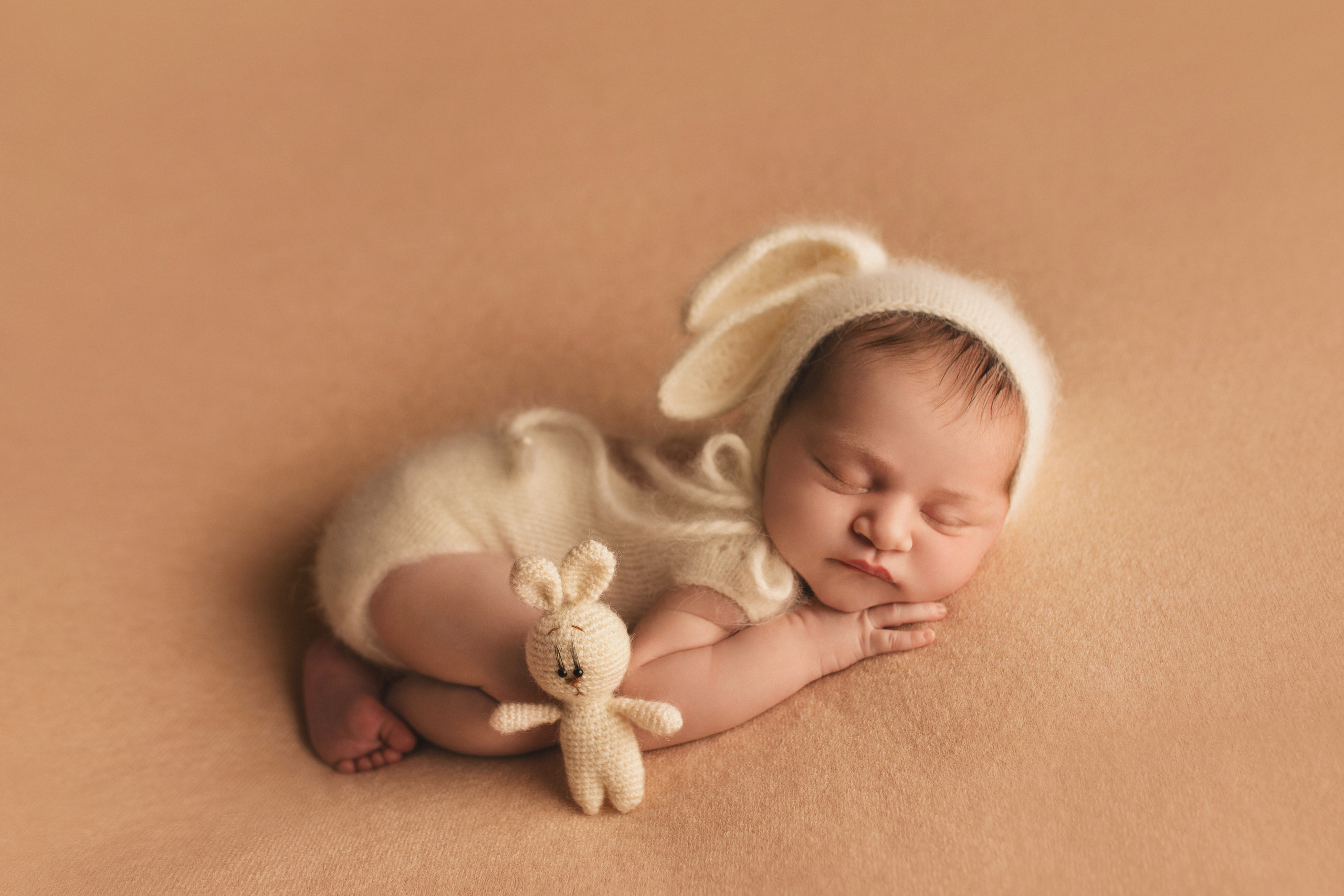 My First Year Package. A Girl. Ottawa Newborn and Baby Newborn Photographer Elena Helali