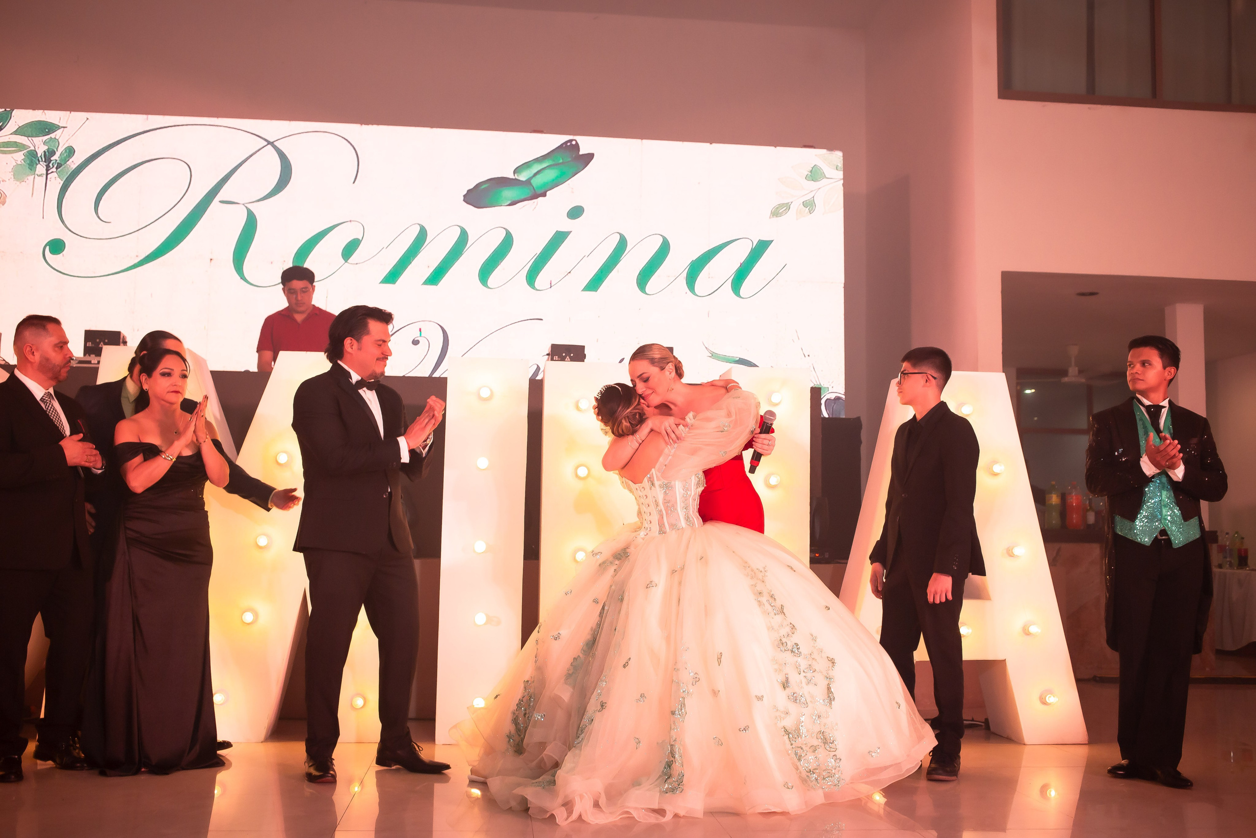 XV AÑOS ROMINA. Simón Enríquez Studio