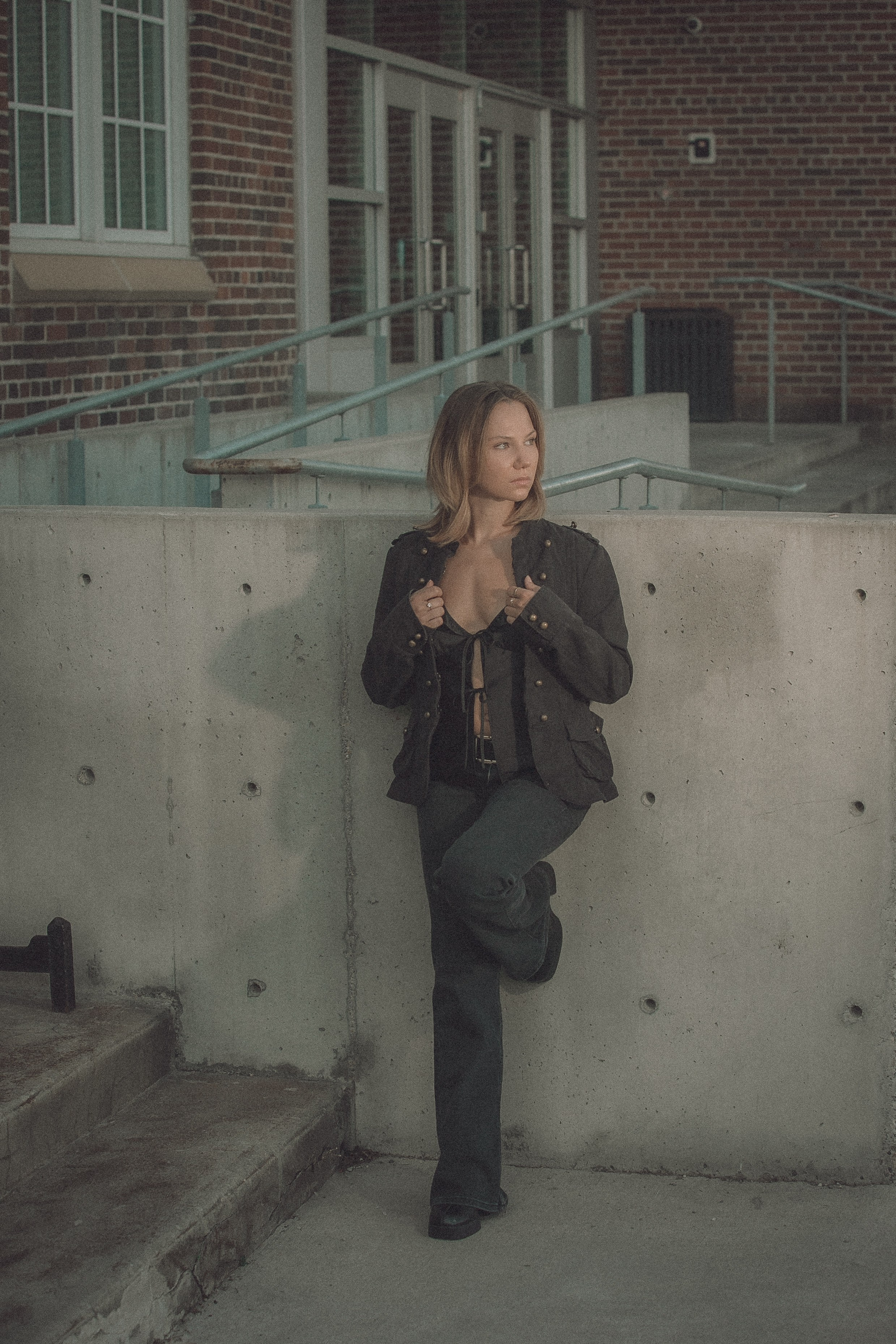 AVA. PORTRAIT AND LIFESTYLE PHOTOGRAPHER