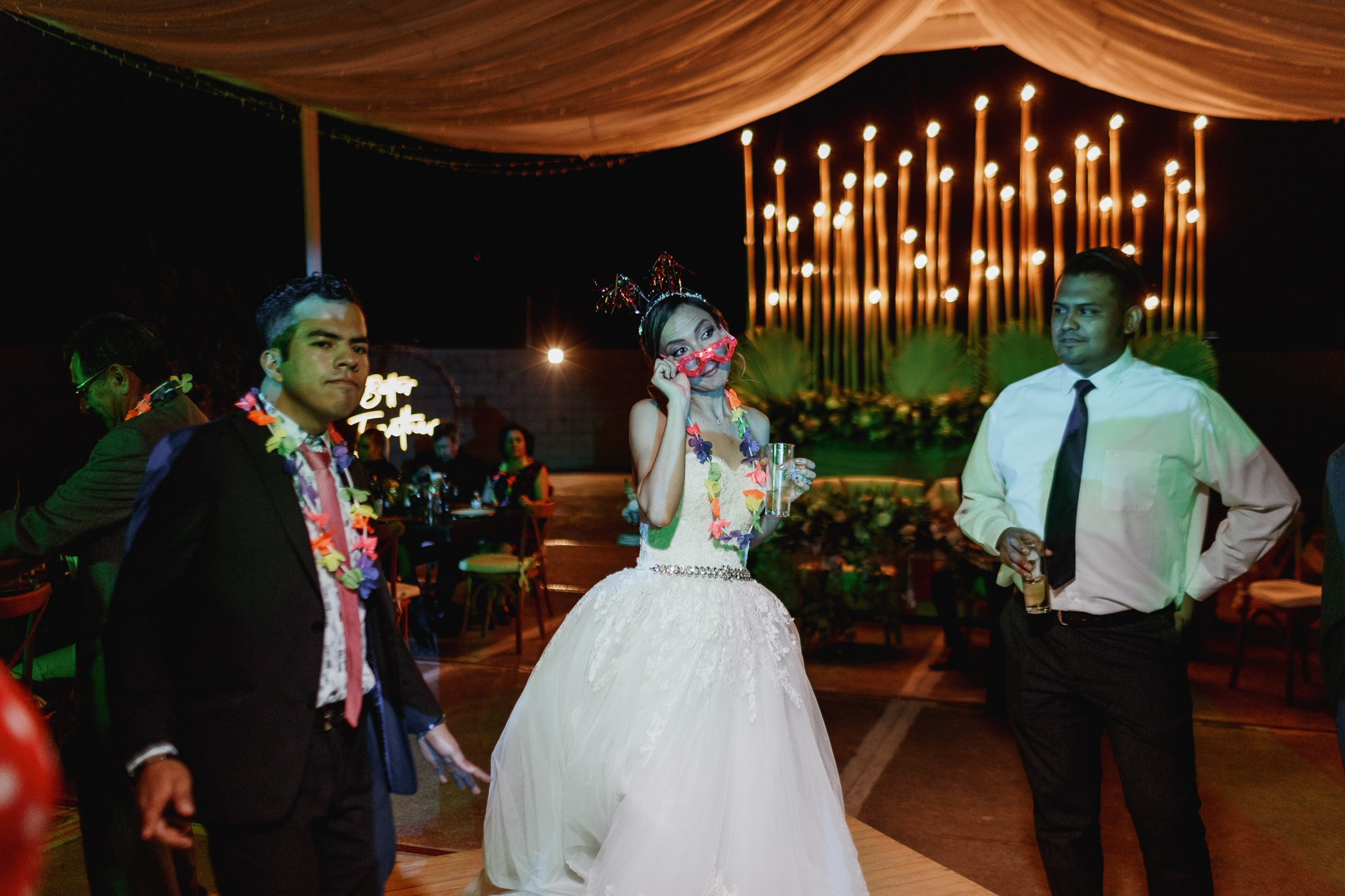 Paola y Juan Carlos: Boda en San Luis Potosí - Jardin los Olivos. Fotógrafo de bodas
