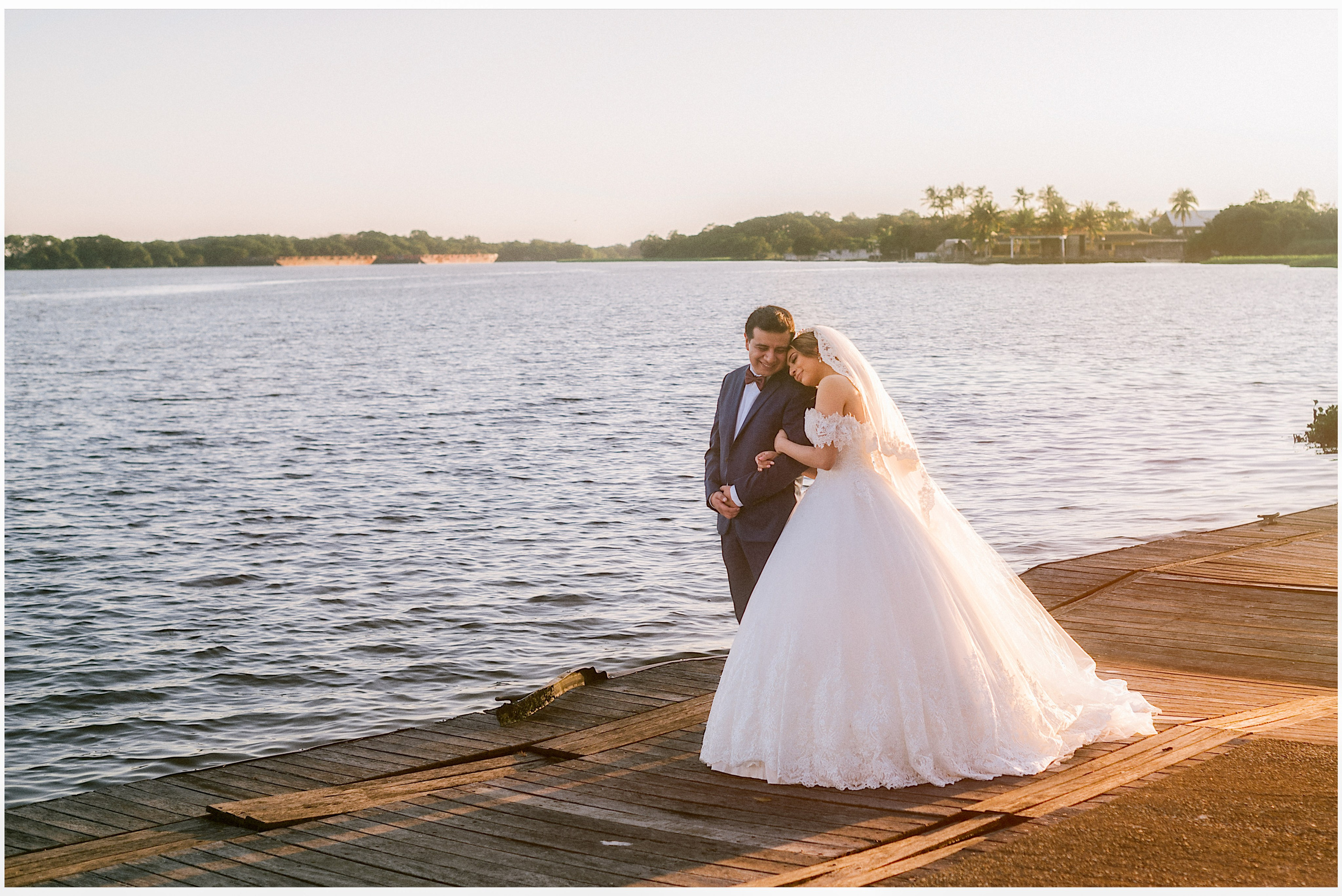 Detalles de novia antes de la ceremonia — Carlos RaGo Fotografía
