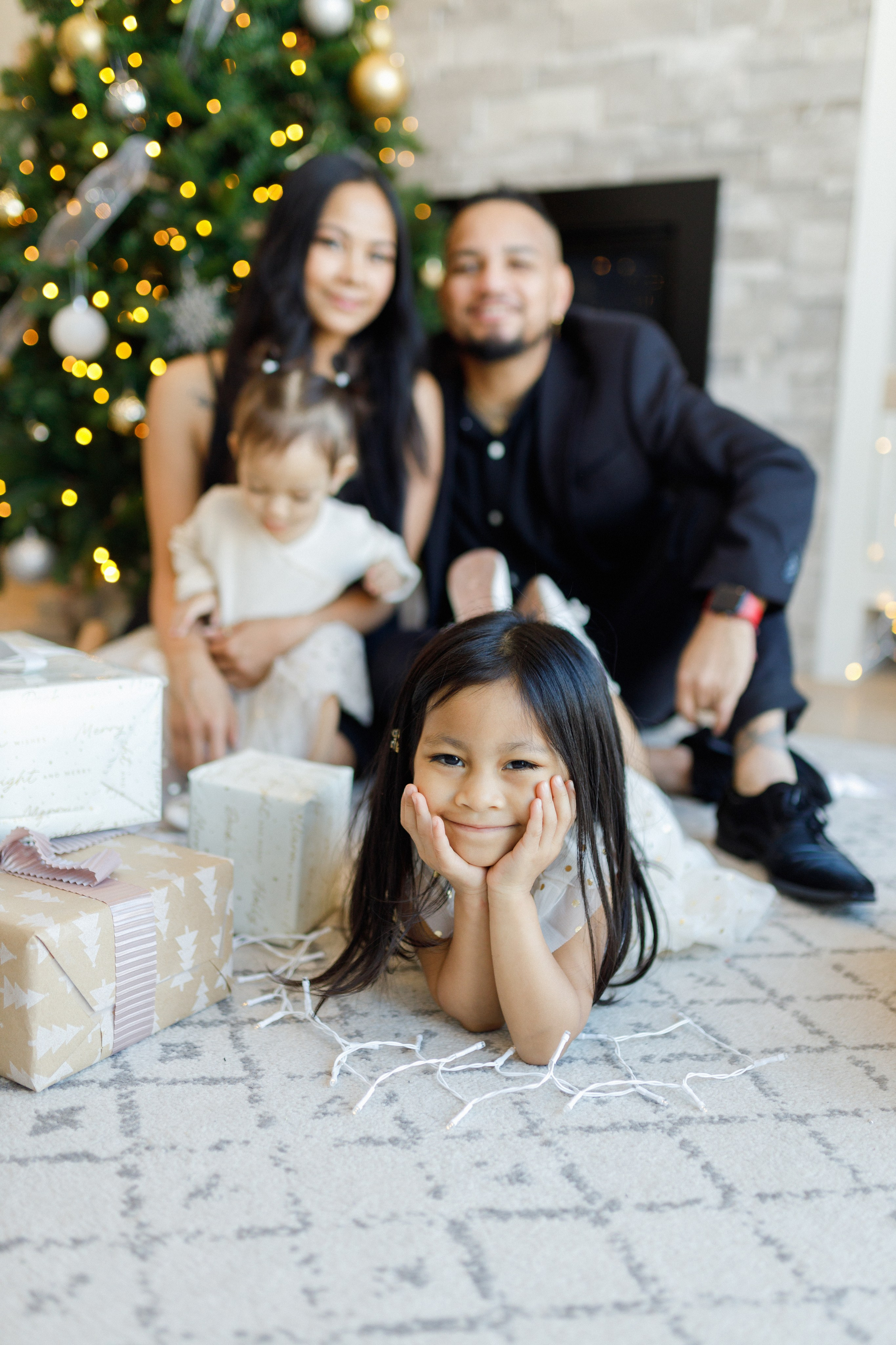 Christmas minis 2026. Photographer Elvira Hryshchenko