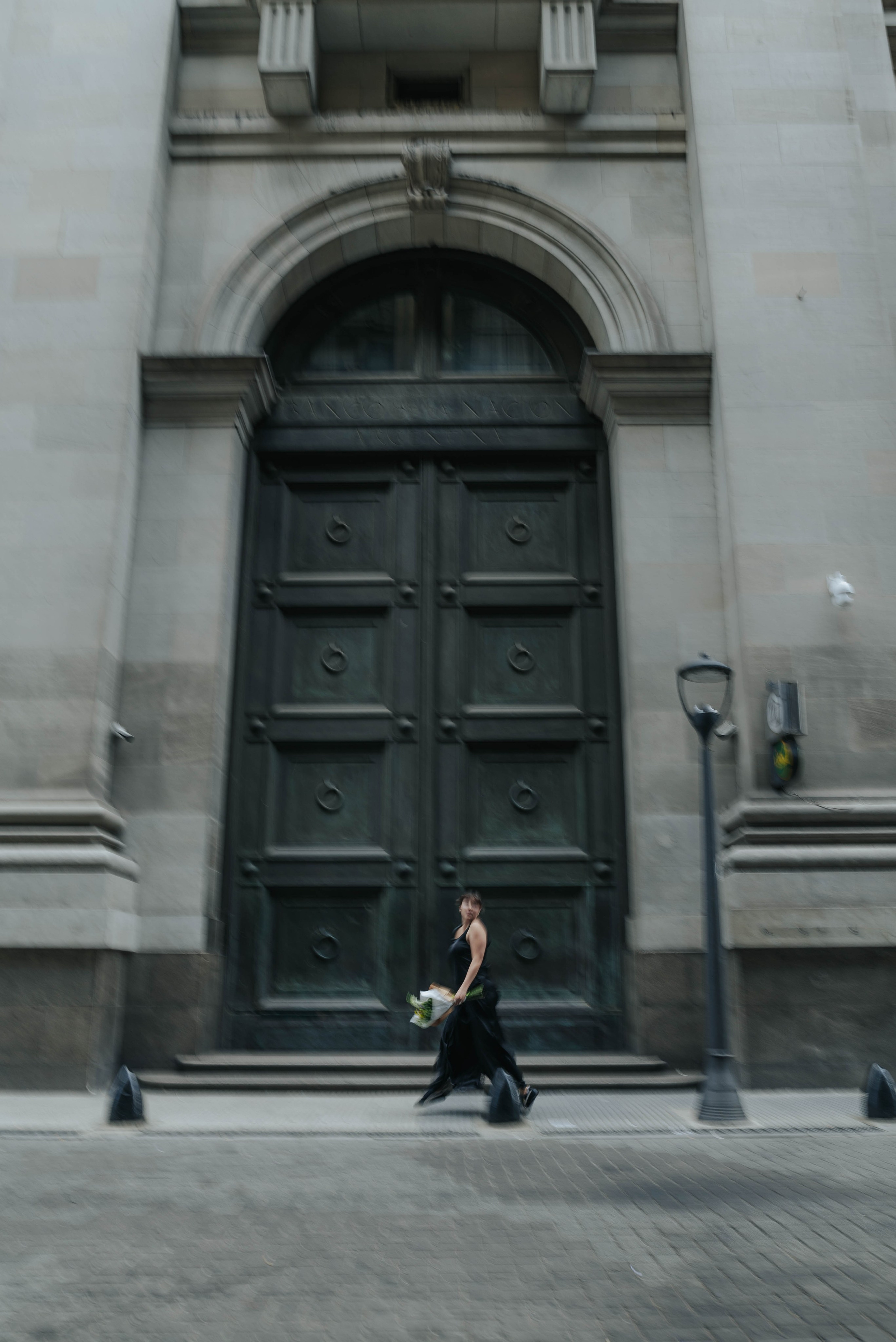 Mom Yana and Mars. Photographer @elmirkami in the city of Buenos Aires