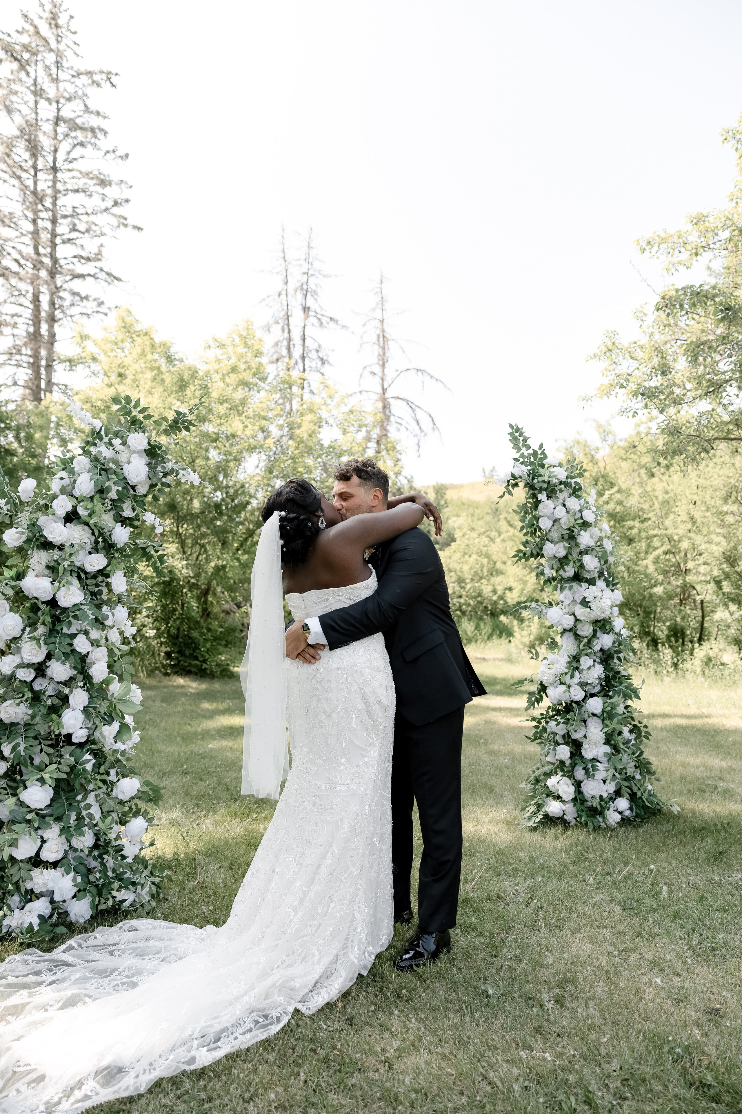 Joshua & Jessica. Photographer Stanislav Antonov