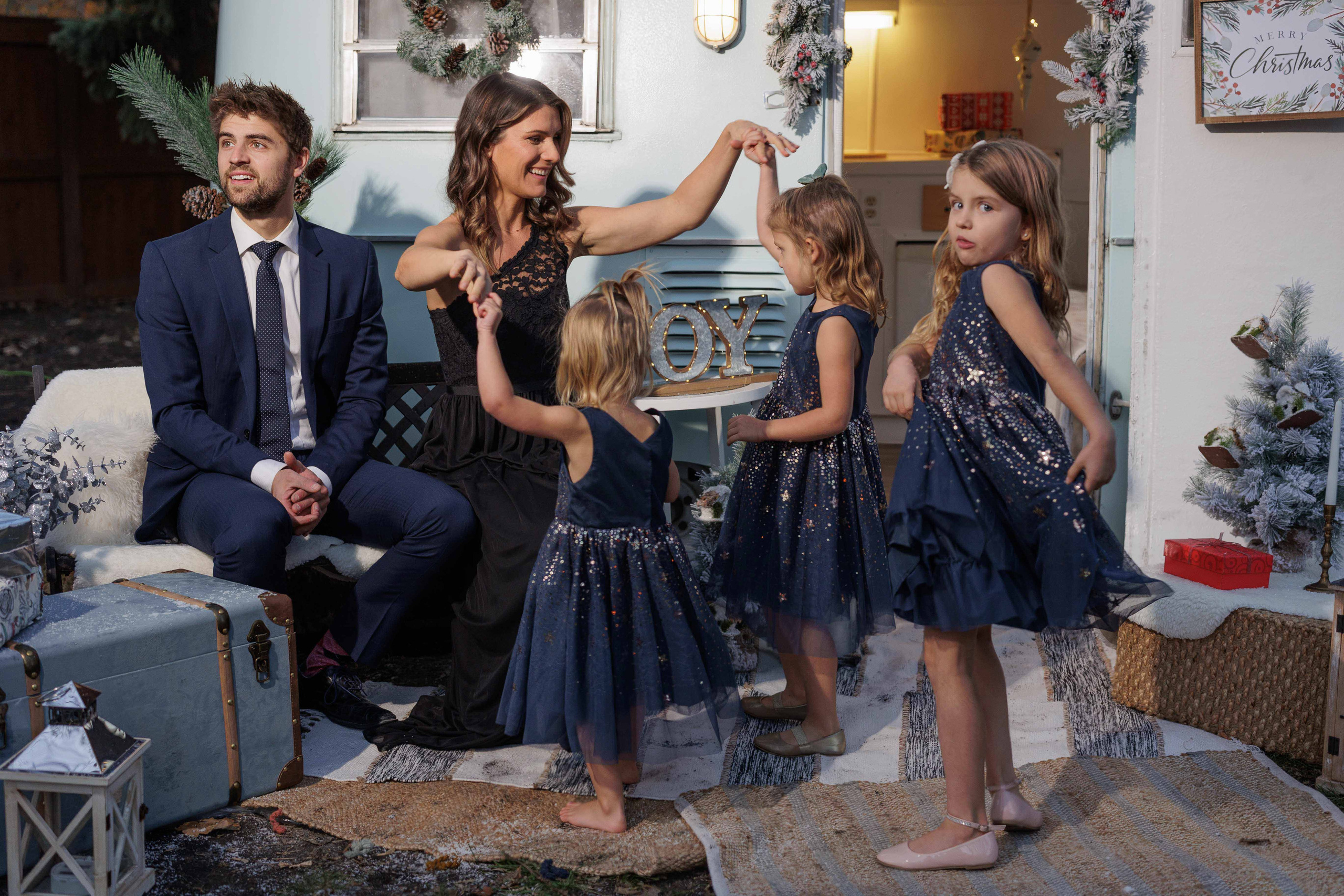 Stacey&Jason (Christmas). Wedding Photographer in Winnipeg — Cinematic & Timeless by Vitiuk Photography