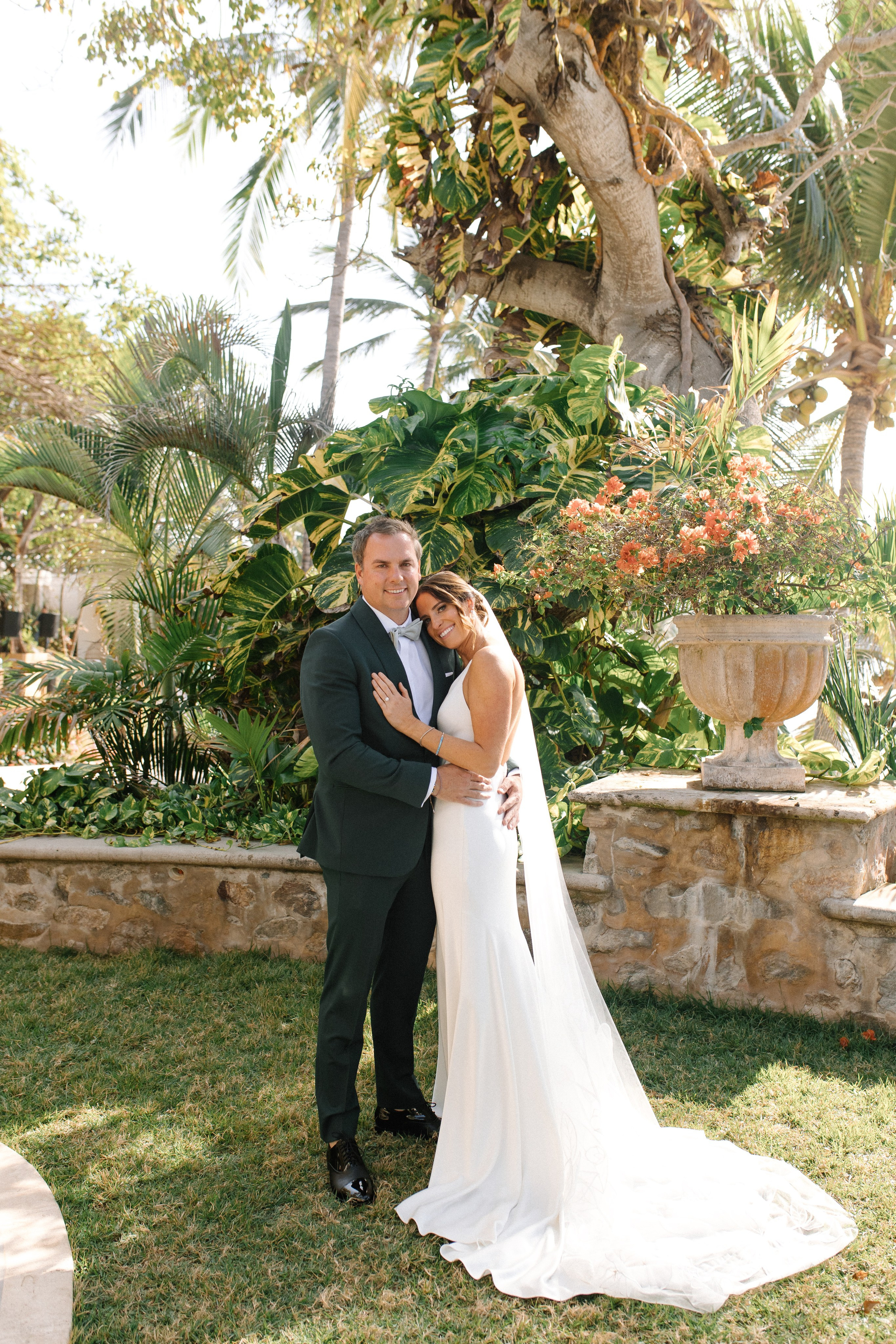 Cabo wedding photographer and videographer