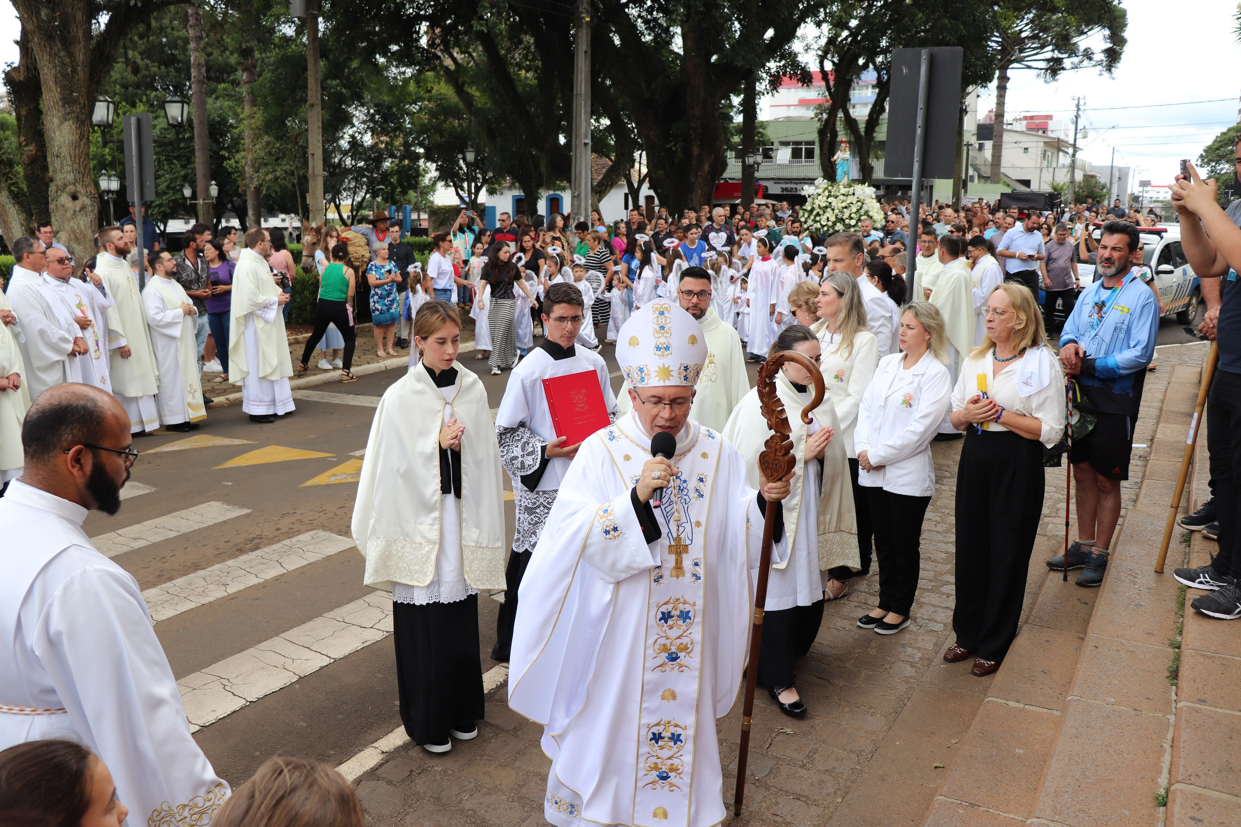 Peregrinação Nossa Senhora de Belém. Fotografia e Filmagem Handa Produções