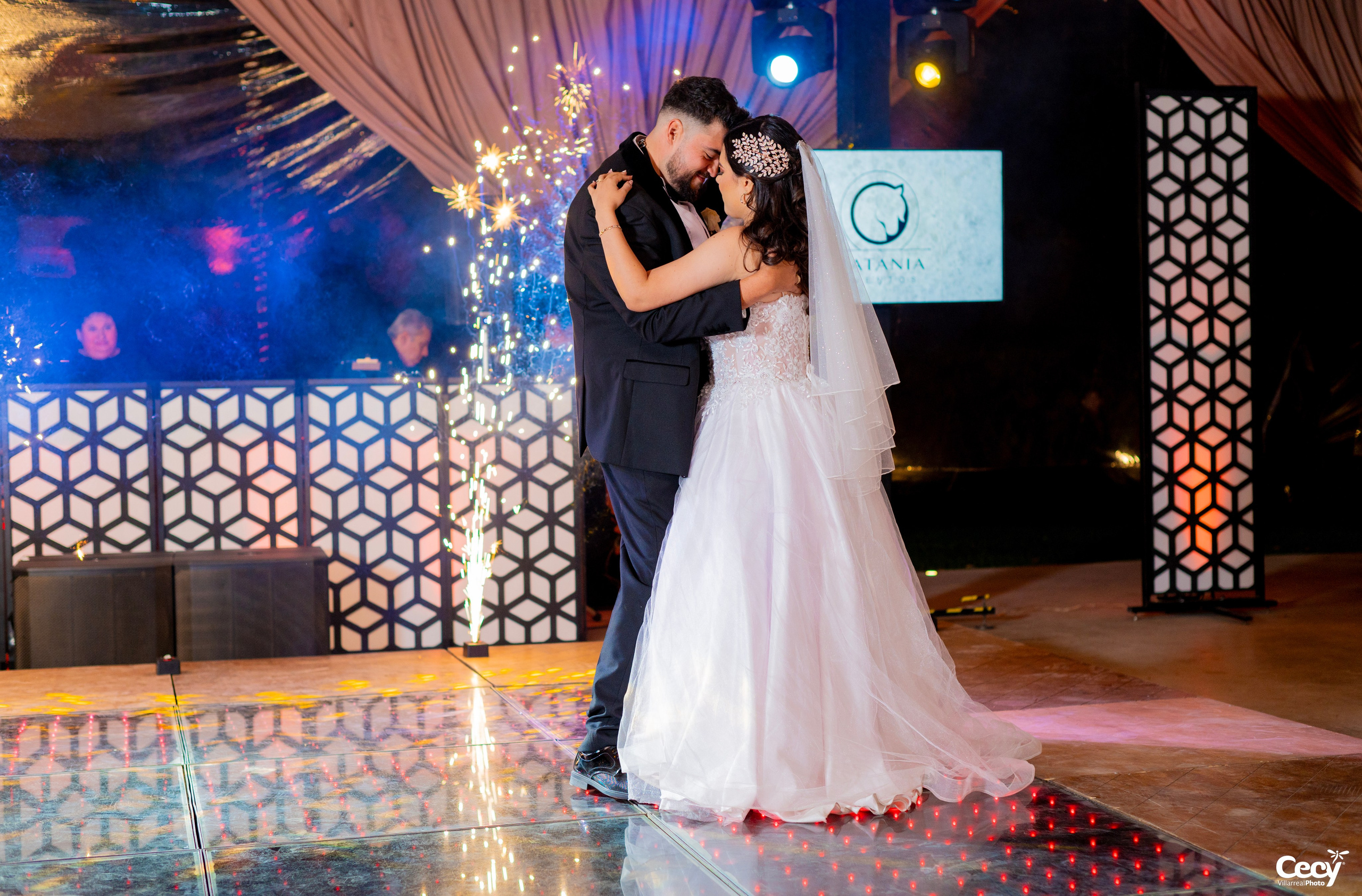 MICHELLE Y DANIEL. Fotógrafa Sociales Cecy Villarreal Photo