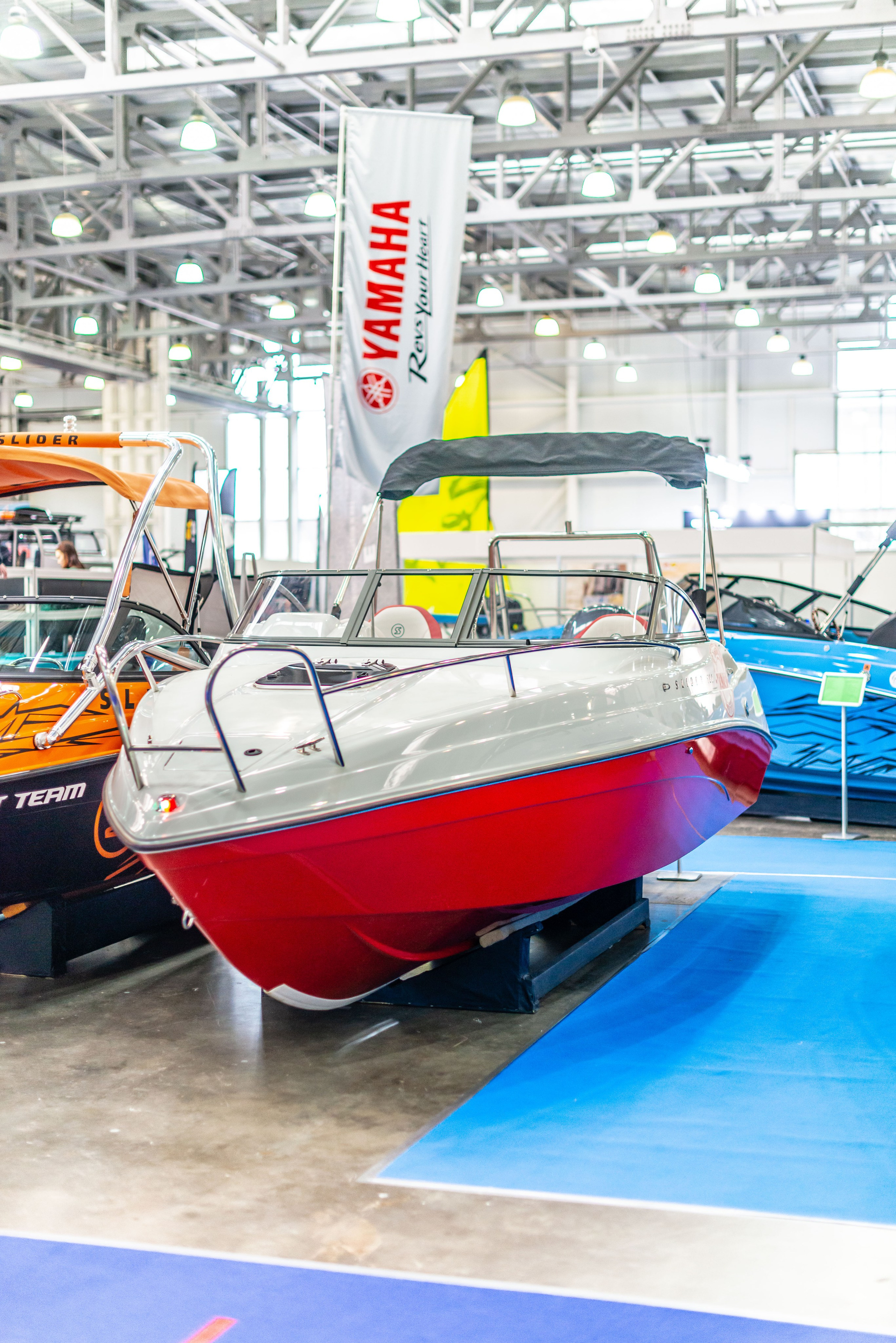 Фотосъемка лодок на Moscow Boat Show 2022. PHOTOGRAPHER QUINTANA ROO
