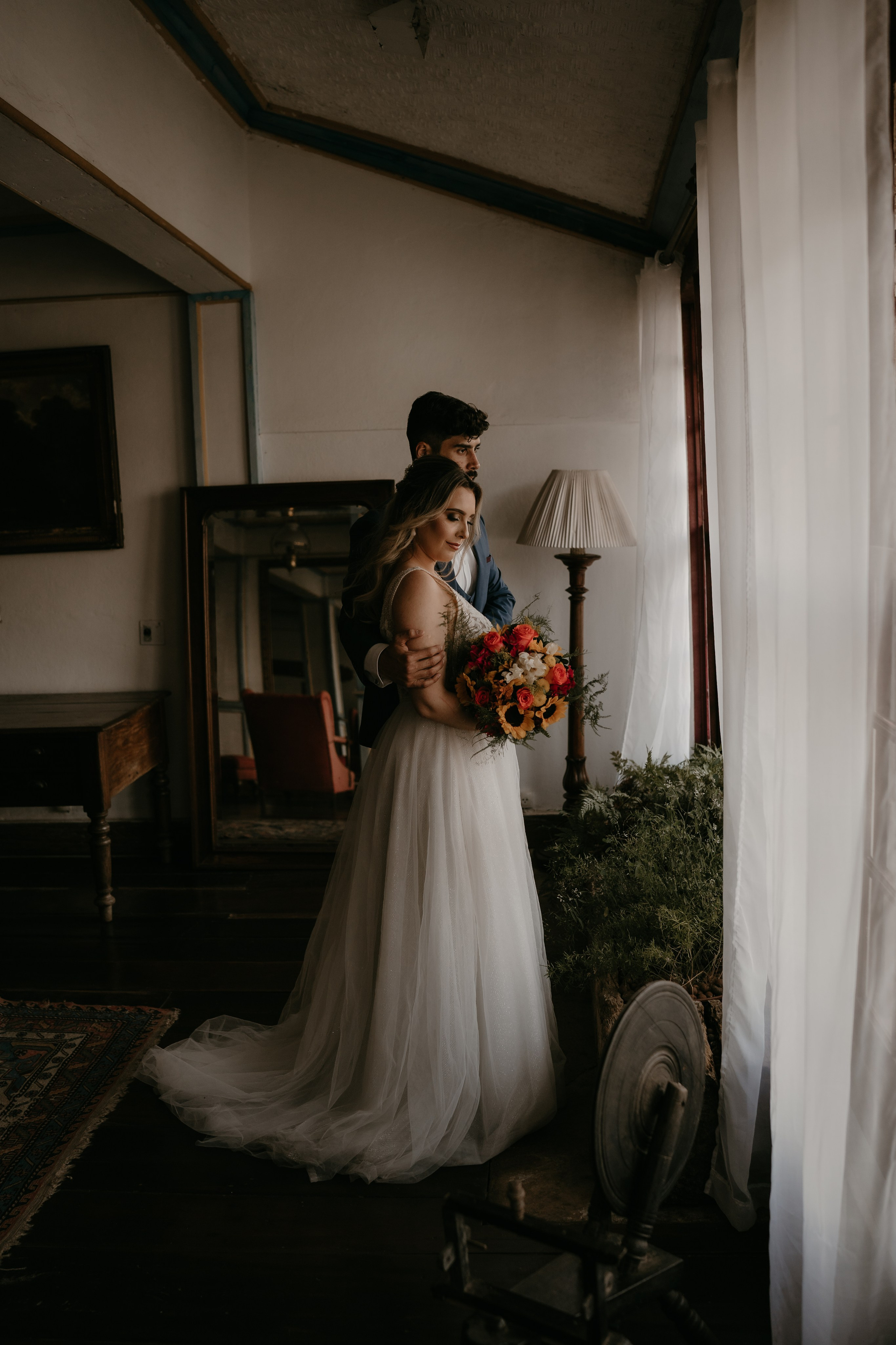 Ensaio pós-casamento Belo Horizonte, trash the dress bh, fotos casal naturais, ensaio leve casal | Fotos leves e sensíveis. Edu e Josi Fotografia de Casamento em Belo Horizonte | Fotografia documental de casamento