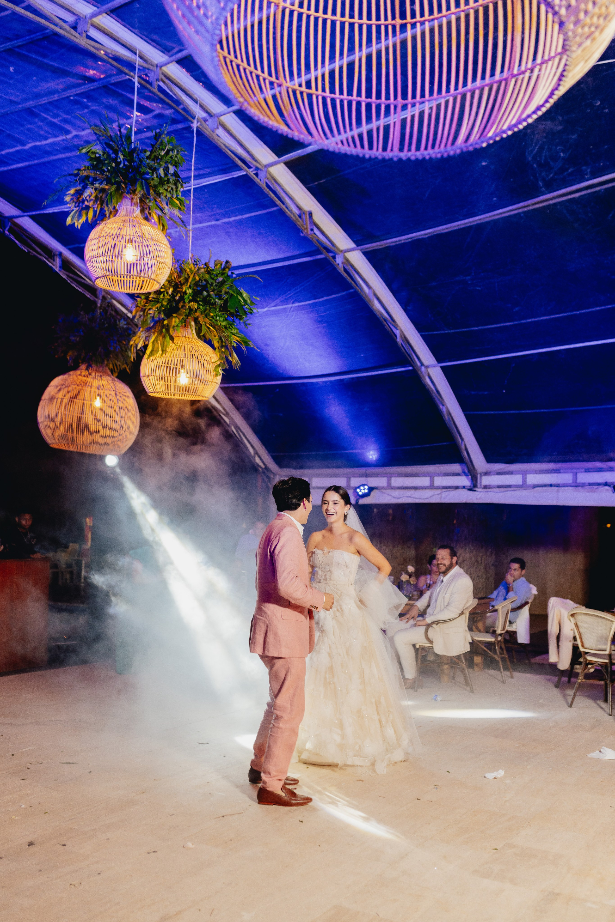 Boda de Jess & Fer – Barranquilla, Colombia. Fotógrafo profesional de Bodas Documental en Barranquilla, Cartagena y Santa Marta | Morada Photography