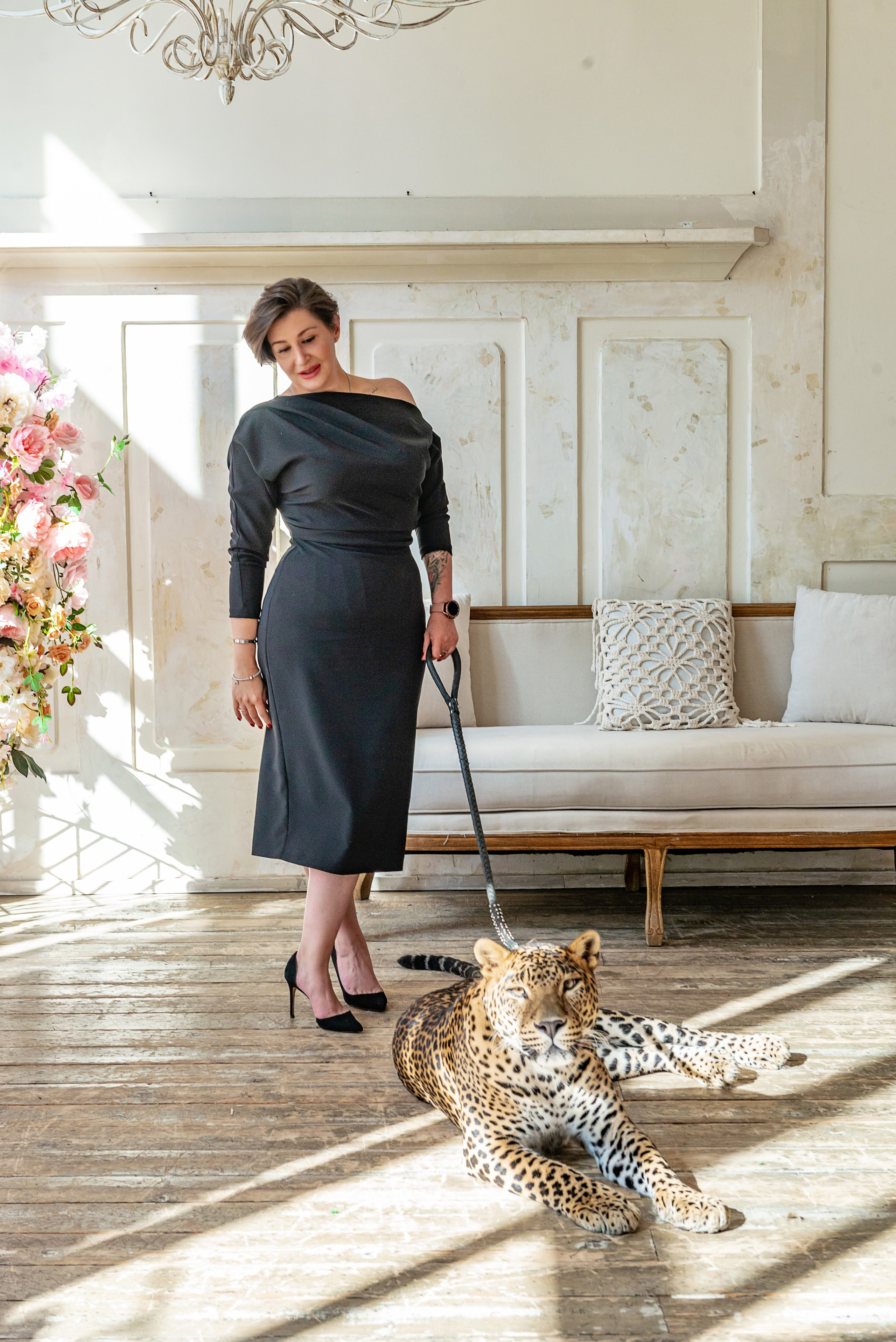 Photosession in the studio with a leopard. PHOTOGRAPHER QUINTANA ROO