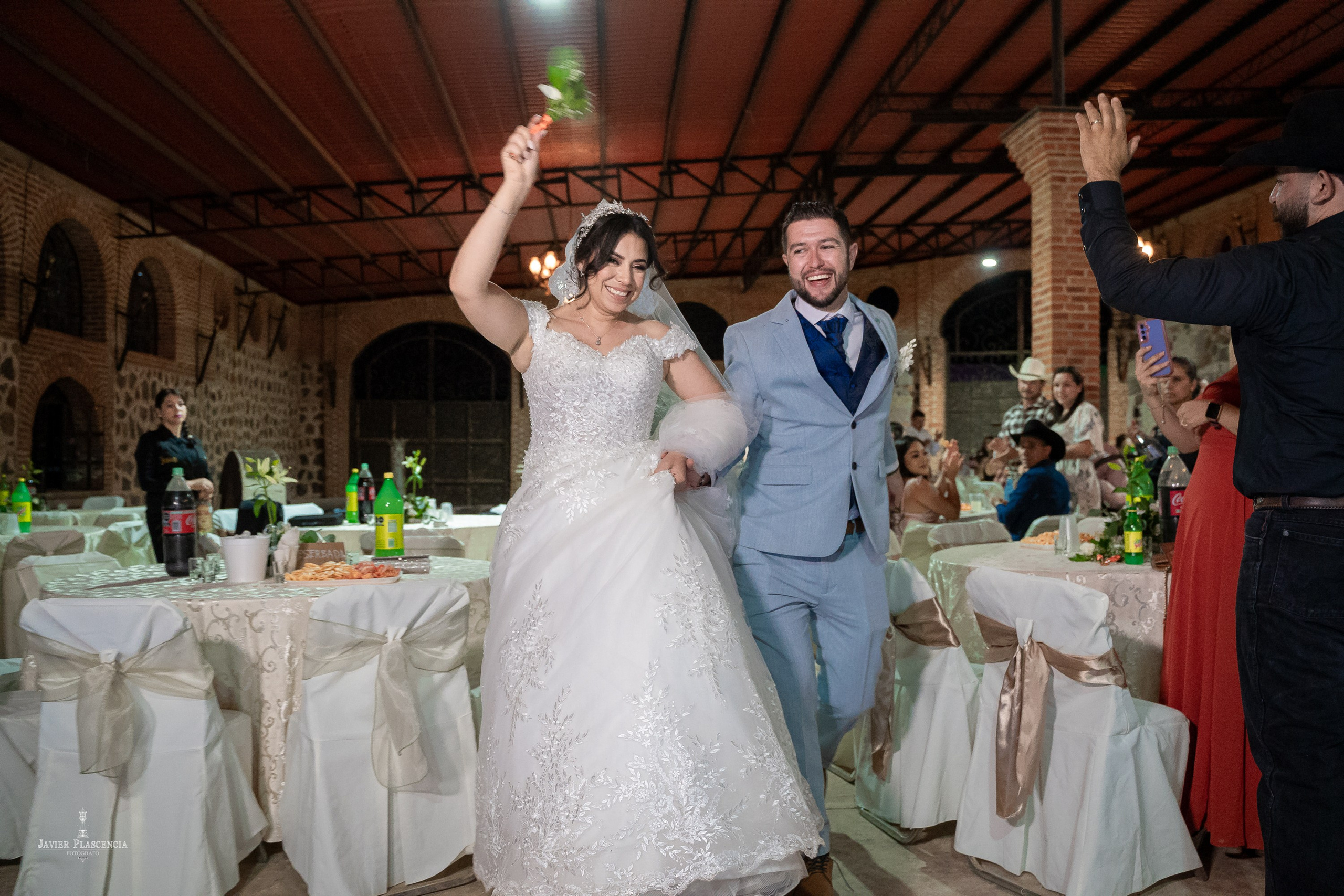 Lupita & Elias. Javier Plascencia Fotografo de Bodas en México
