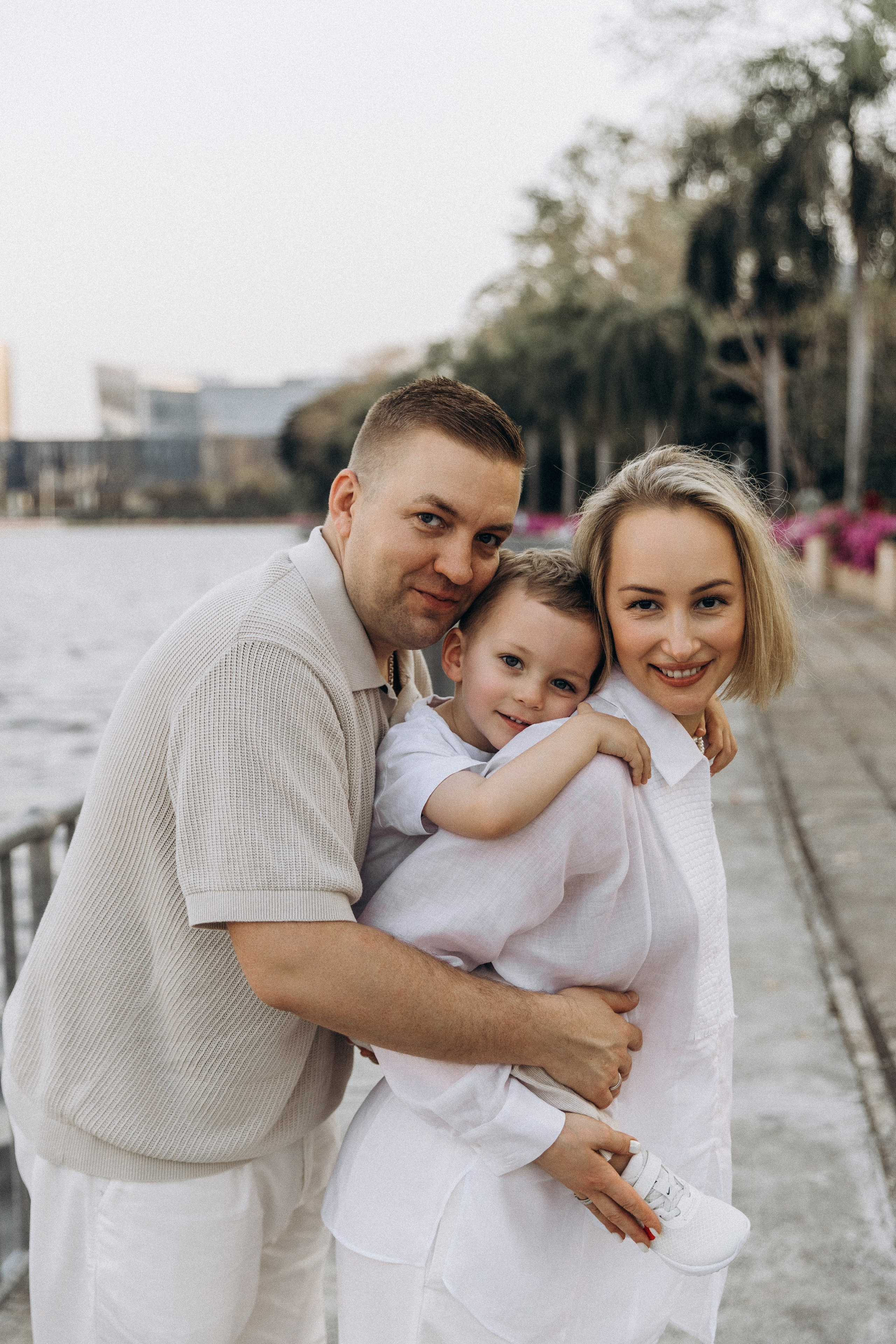 Family Moments in Bangkok. Family and wedding photographer in Bangkok, Thailand