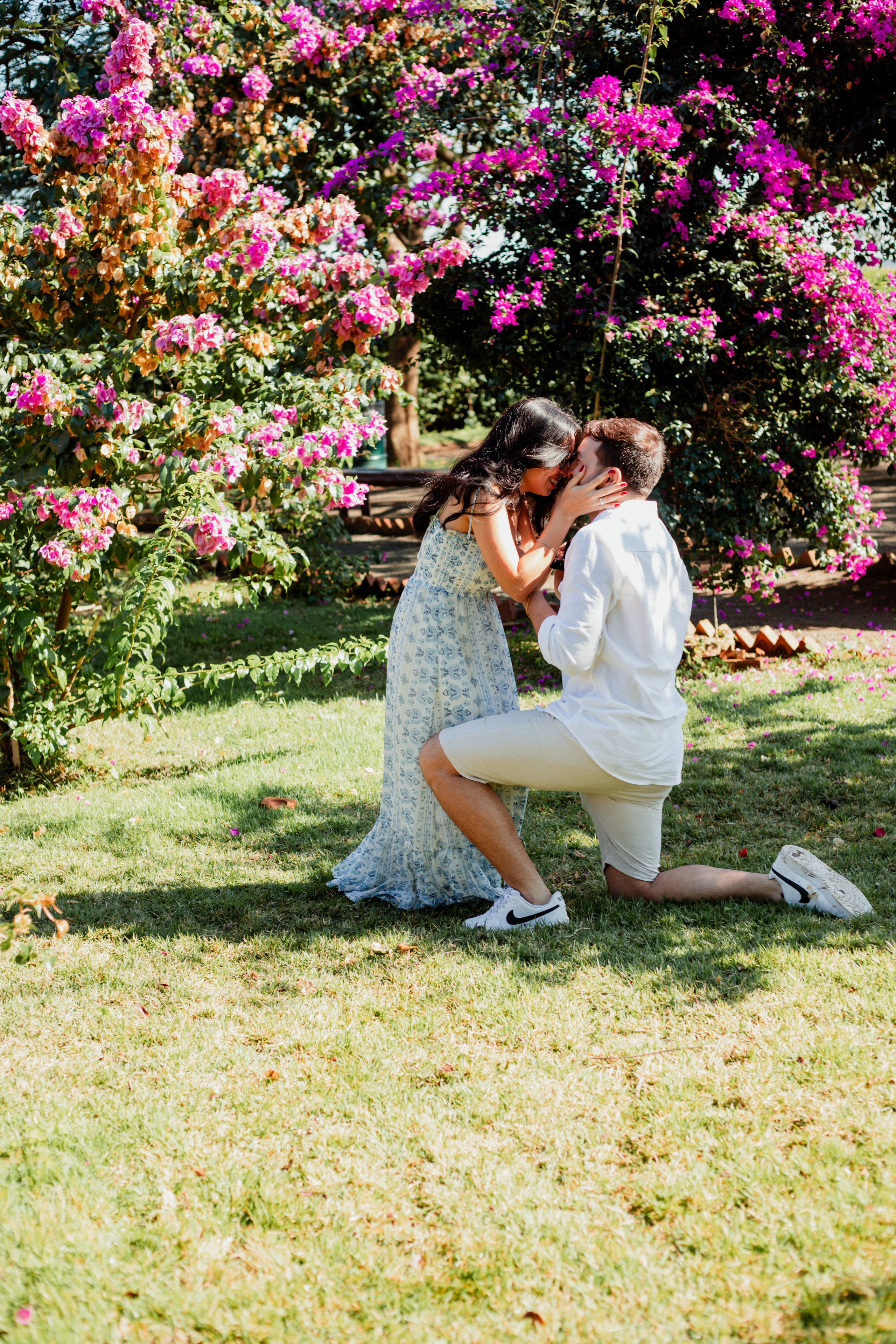 Pedido de Casamento e Pré-Wedding em Holambra | Joyce Maria Fotografia. Joyce Maria Fotografia | Fotógrafa em Holambra