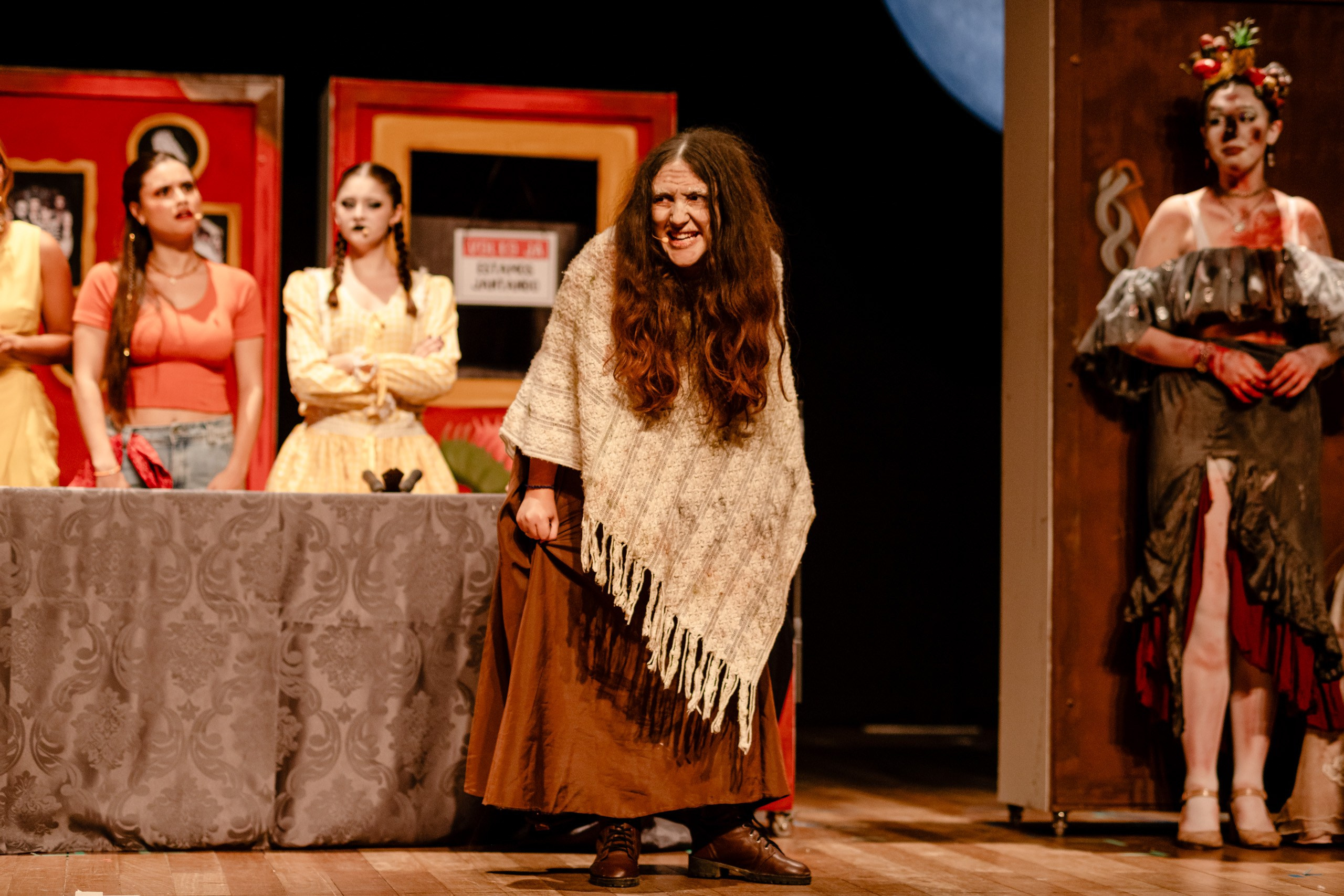 Fotografia de espetáculo A Família Addams do grupo de Teatro Univali