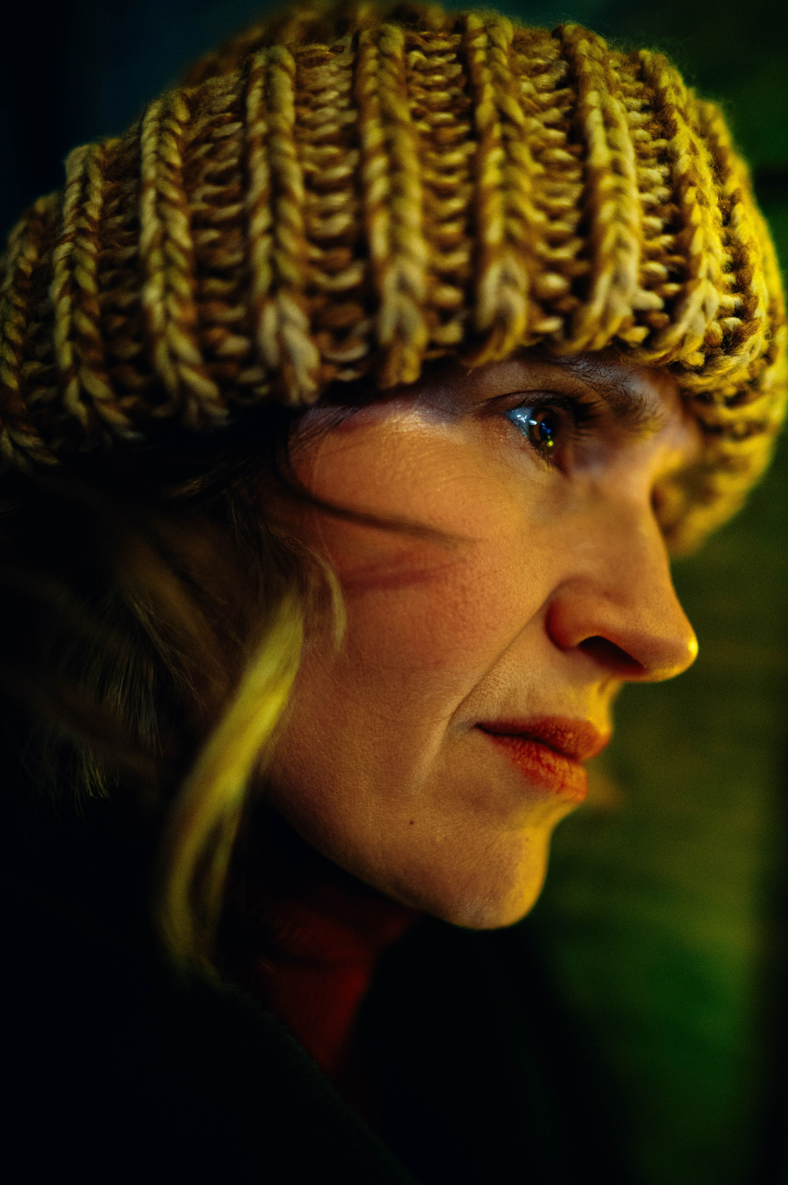 Portrait and lifestyle photographer based in Toronto, Canada