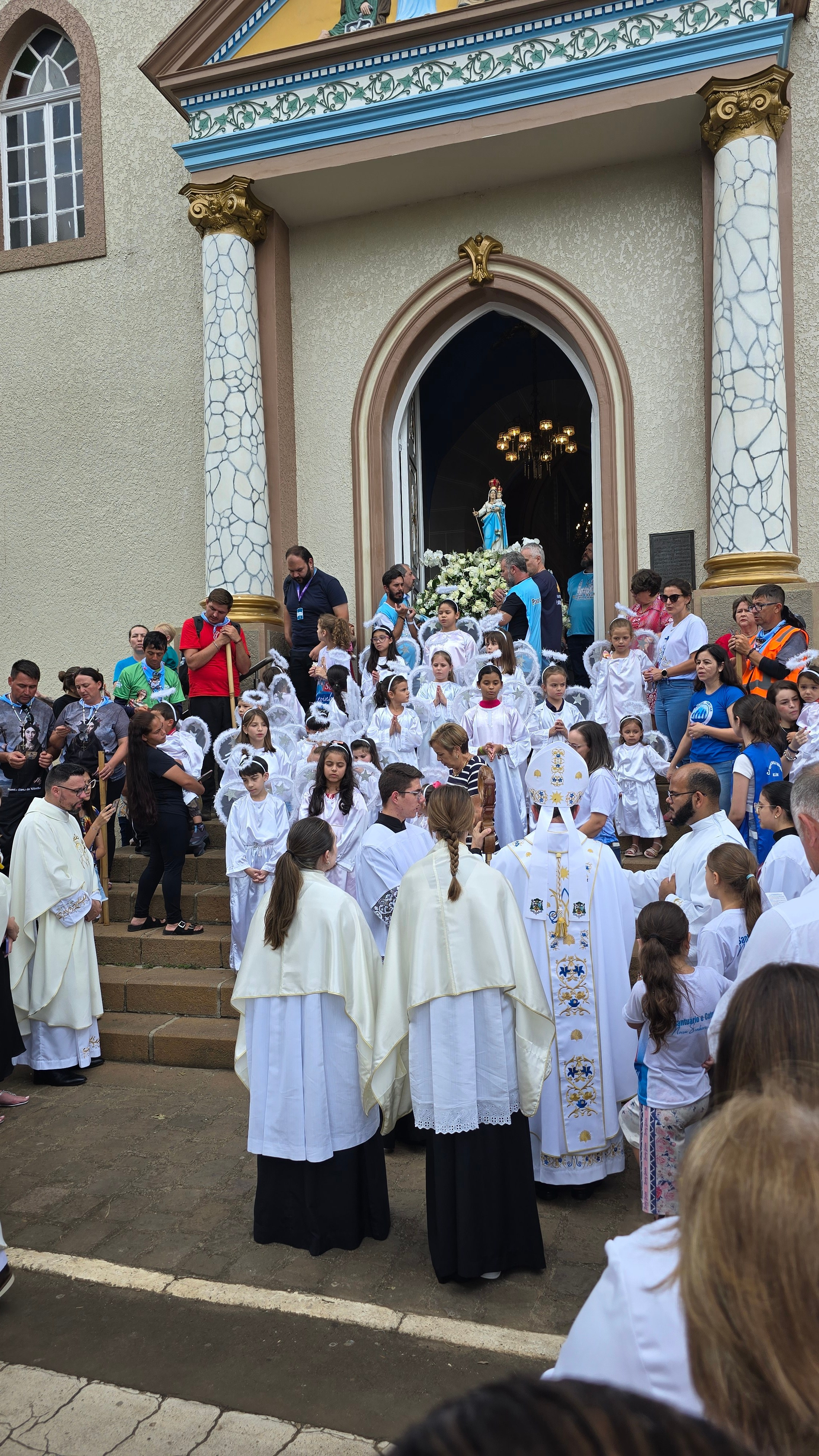 Peregrinação Nossa Senhora de Belém. Fotografia e Filmagem Handa Produções