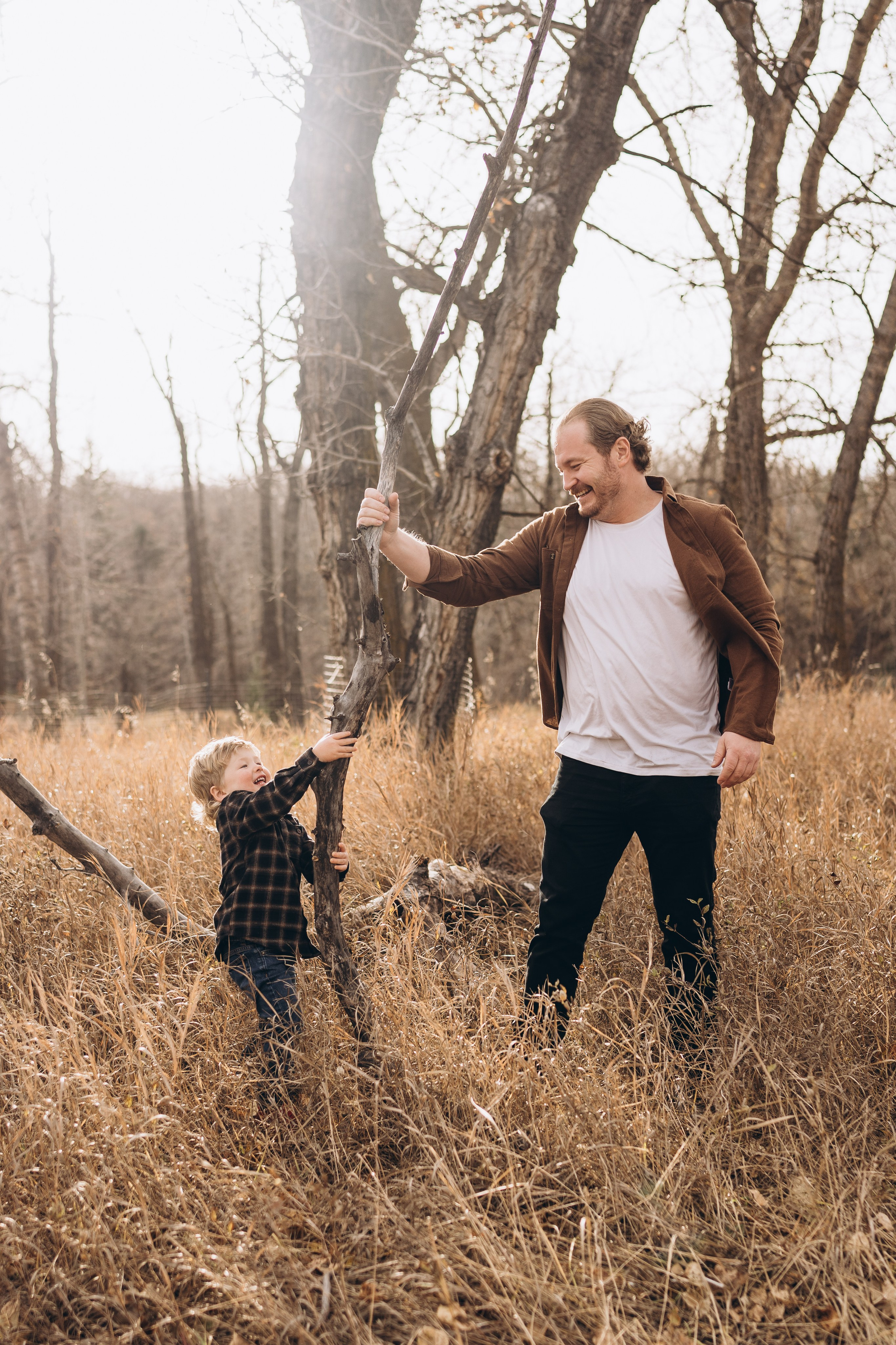 Taryn & fam. Calgary Wedding & Lifestyle Photographer — Yevhen Polishchuk