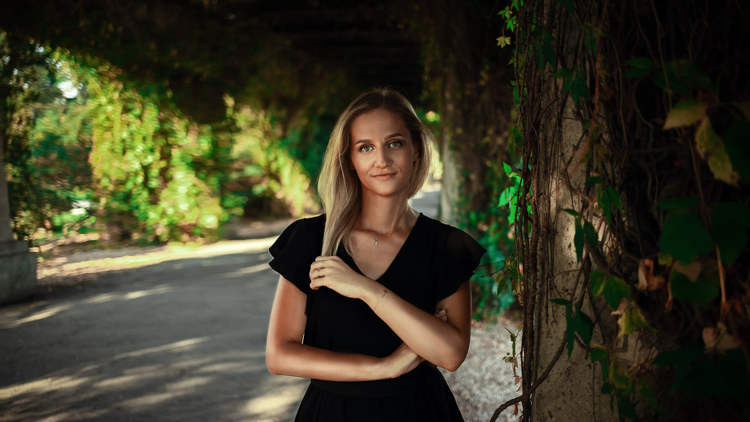 Monika | Outdoors photo session, Dimitri photography. Dimitri Photography — Capturing Life’s Moments in Edmonton, Canada