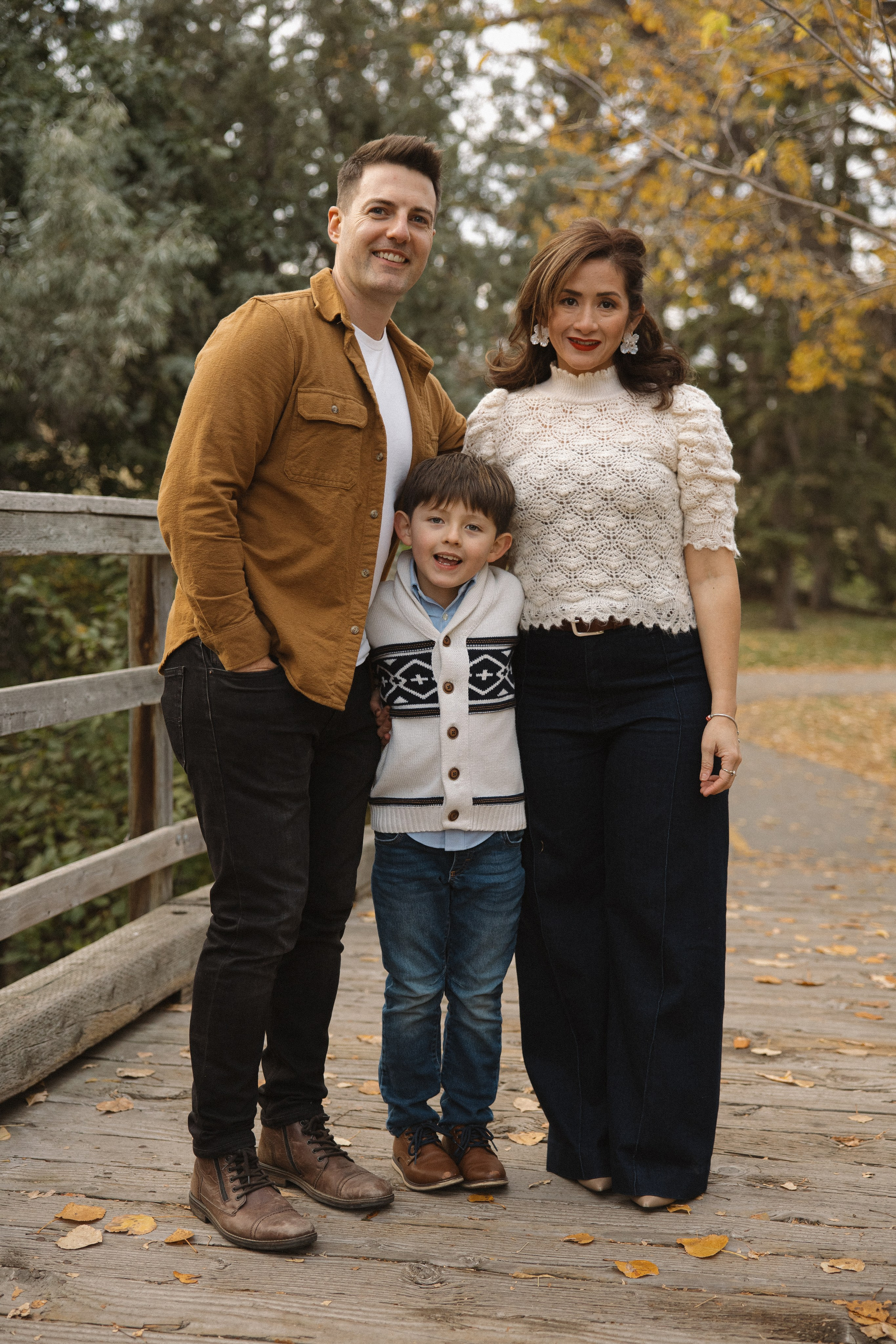 Karen and her beautiful family. Photographer Stanislav Antonov