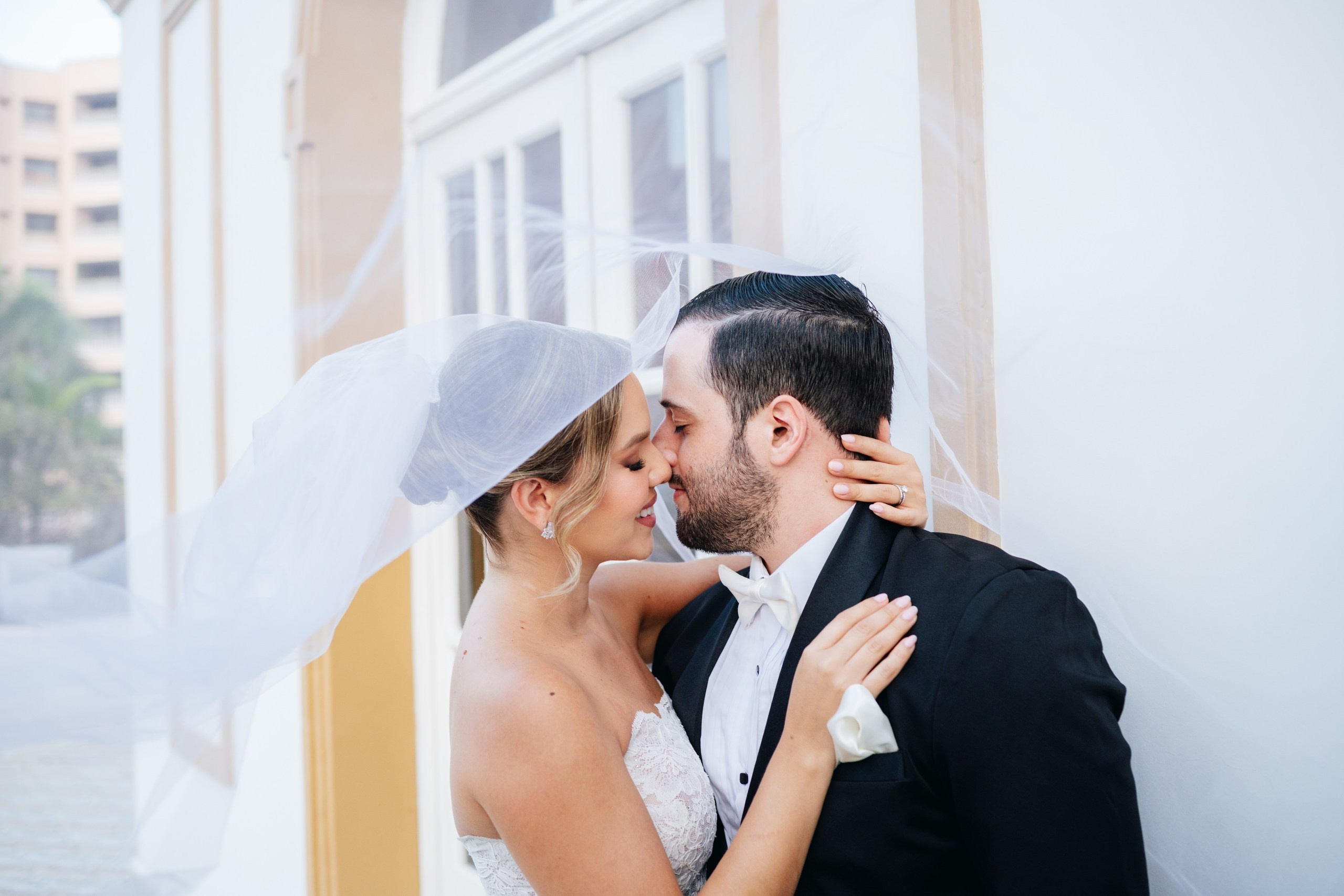 Fotógrafo de Bodas en Barranquilla – Historias Reales | Morada Photography. Fotógrafo profesional de Bodas Documental en Barranquilla, Cartagena y Santa Marta | Morada Photography