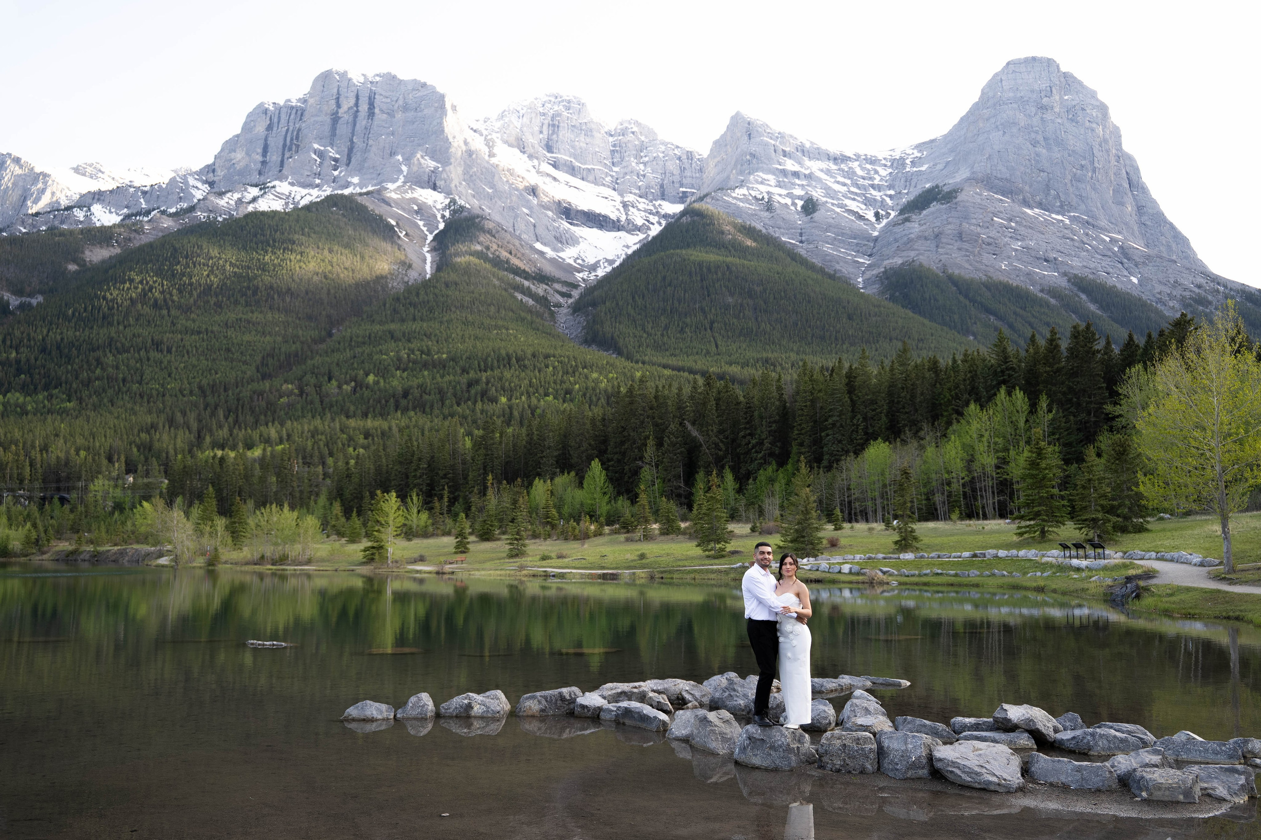 Quarry Lake Park — Canmore -Lina & Moises. Ching Li Photography