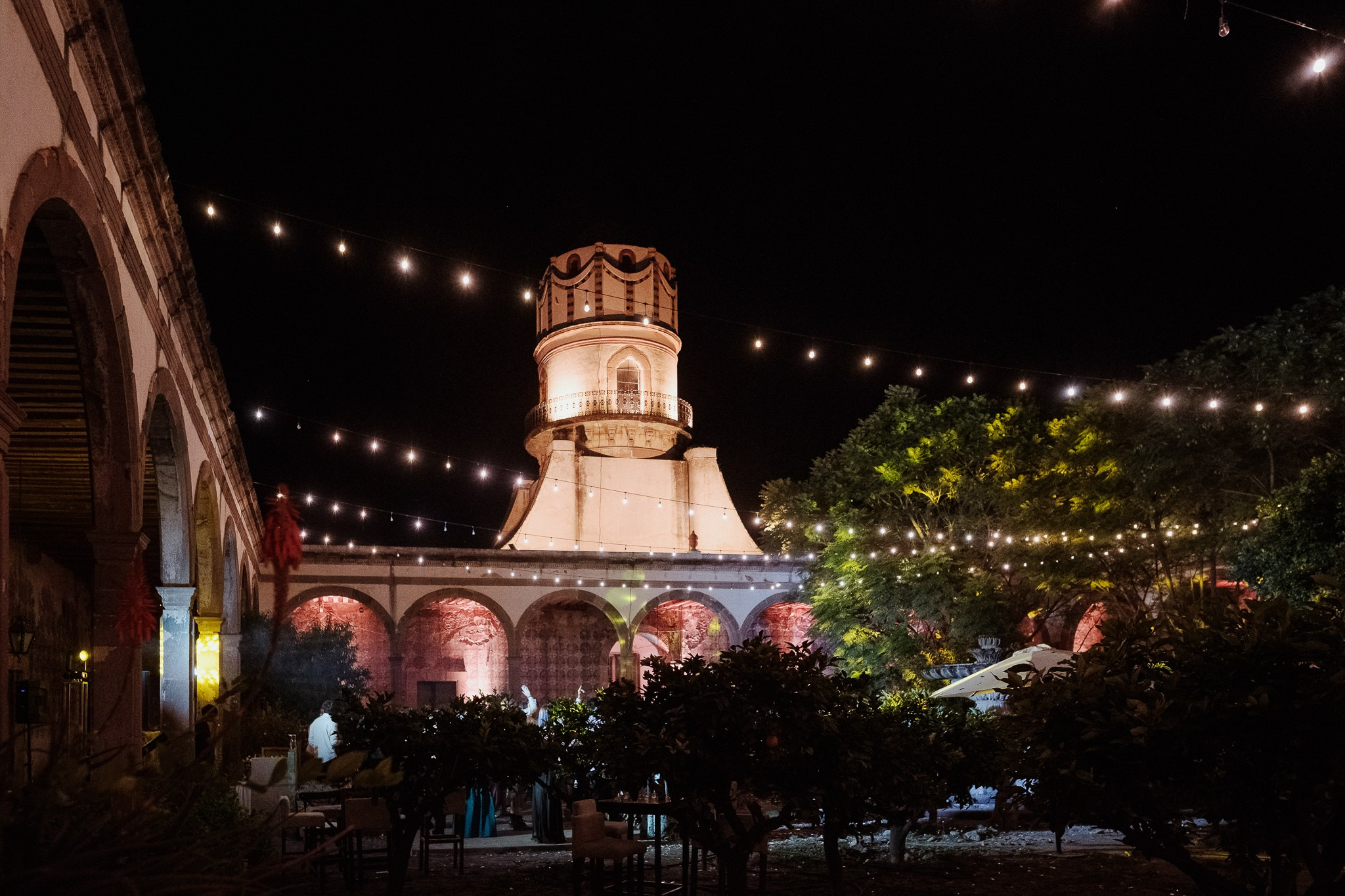 Carmen y Alfredo: Boda en hacienda de Peotillos. Fotógrafo de bodas