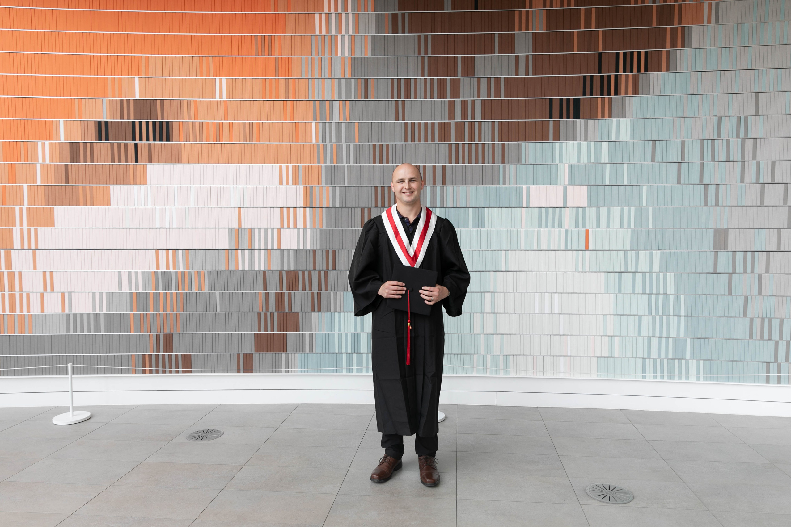Hoeving Graduation — Downtown Calgary. Fotografía accesible en Calgary