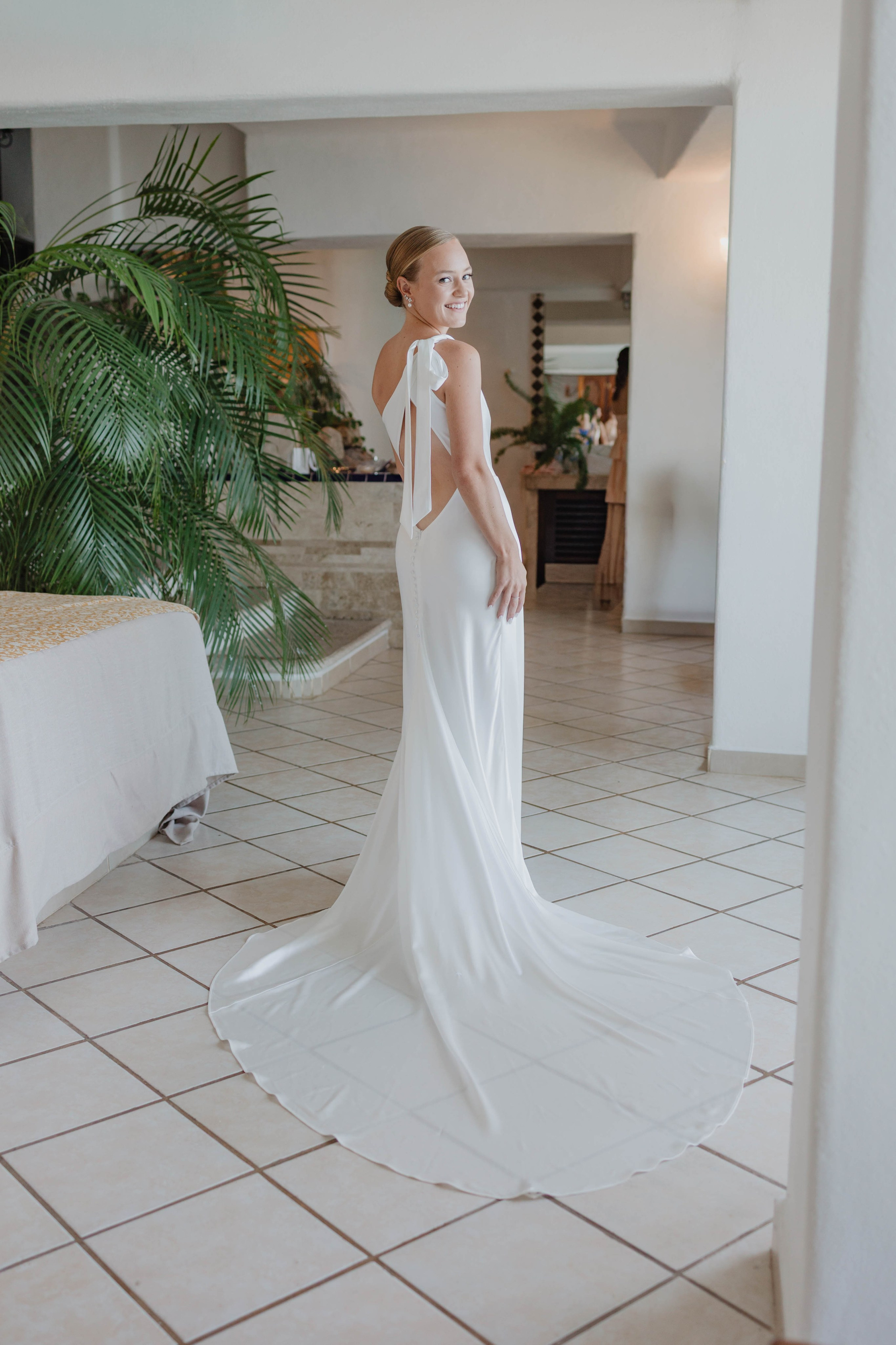 A Wedding at Casa Azul Profundo: Timeless Vows in Puerto Vallarta. Fotógrafo de Bodas en Puerto Vallarta y Riviera Nayarit | VL photo & film