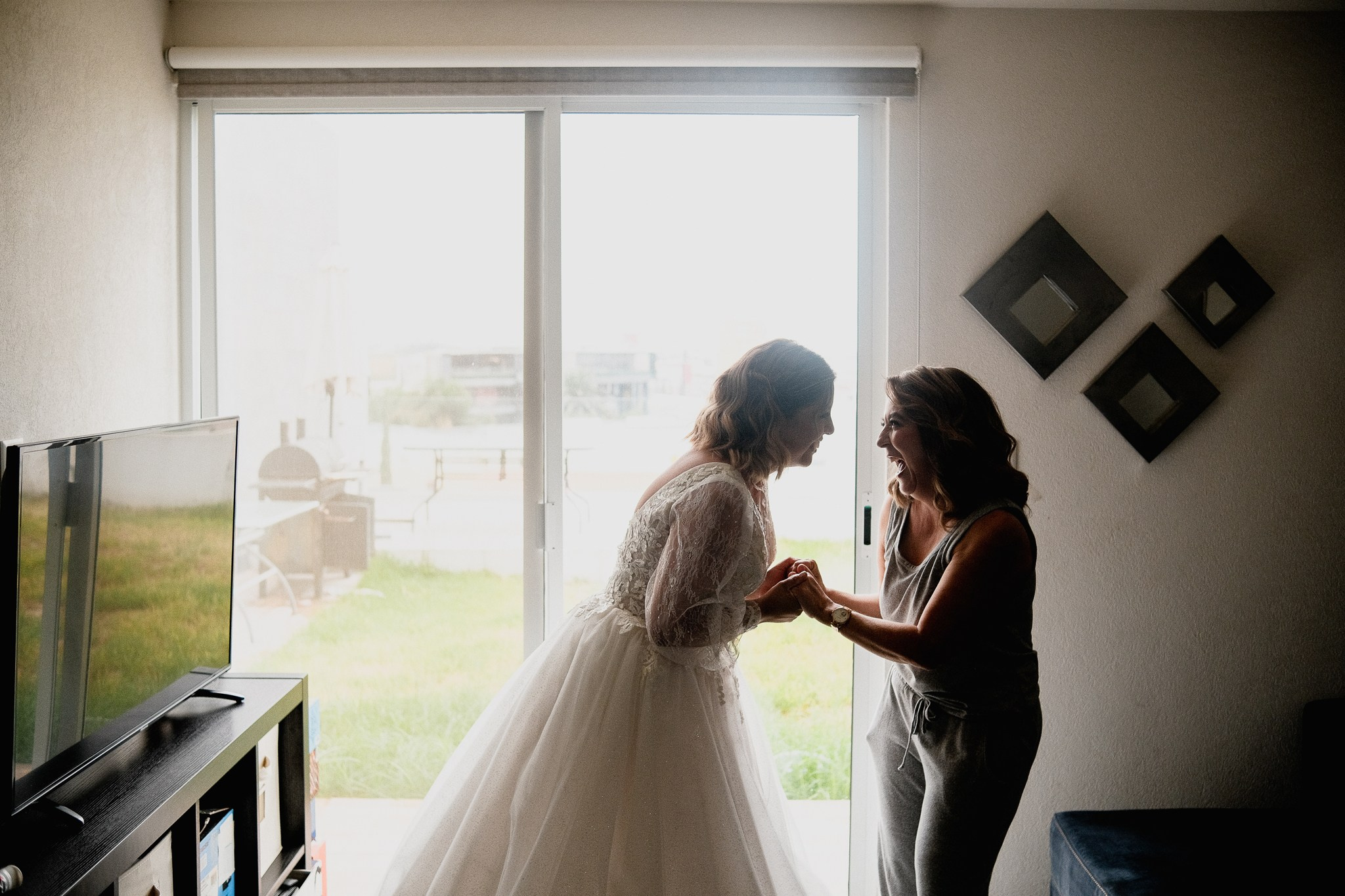 Ale y Misael. Fotógrafo de bodas