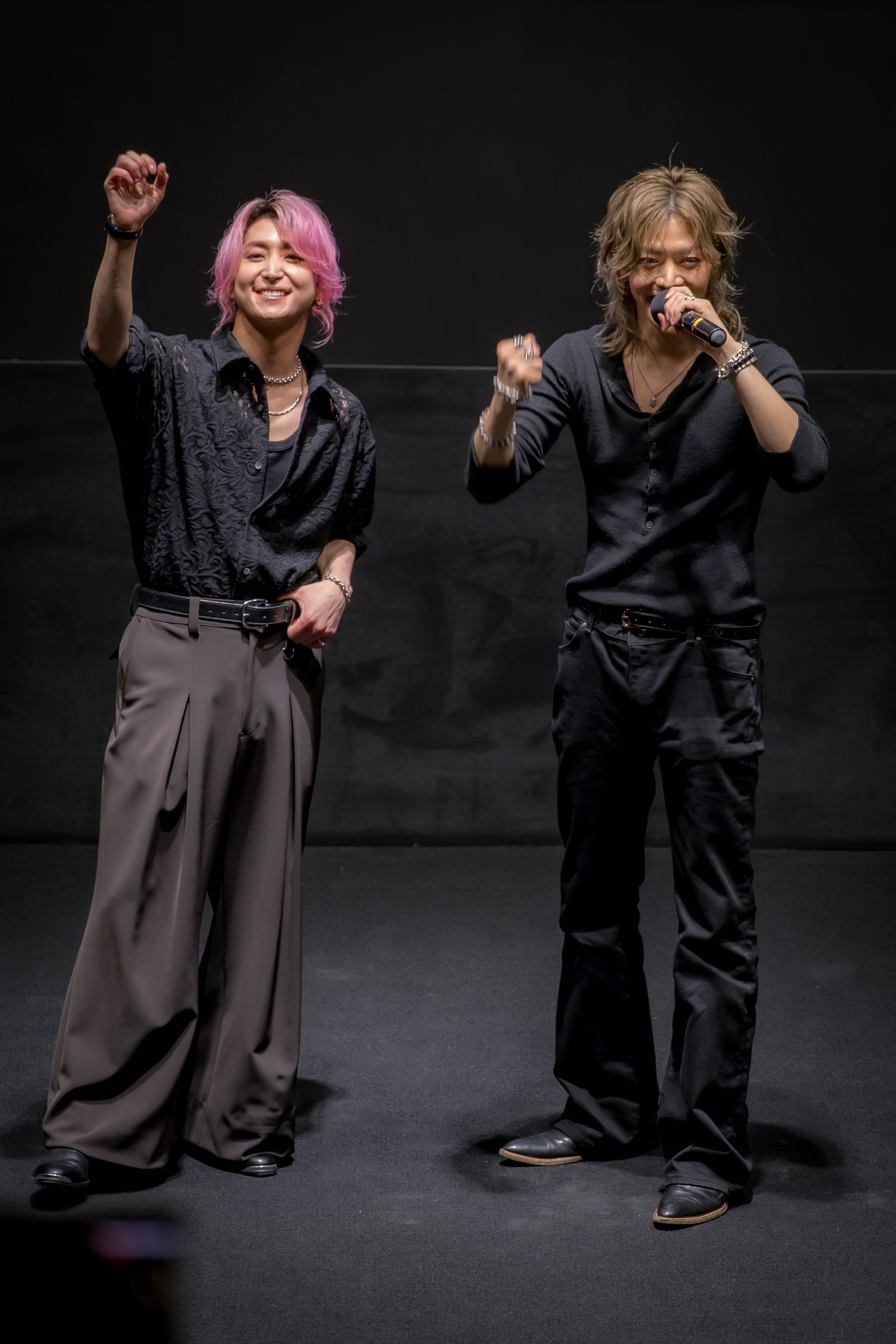 “SPECIALS” in COEX, Seoul with YUTA NAKAMOTO & SAKUMA DAISUKE. Photographer in Seoul Dobrokvashina Natalya
