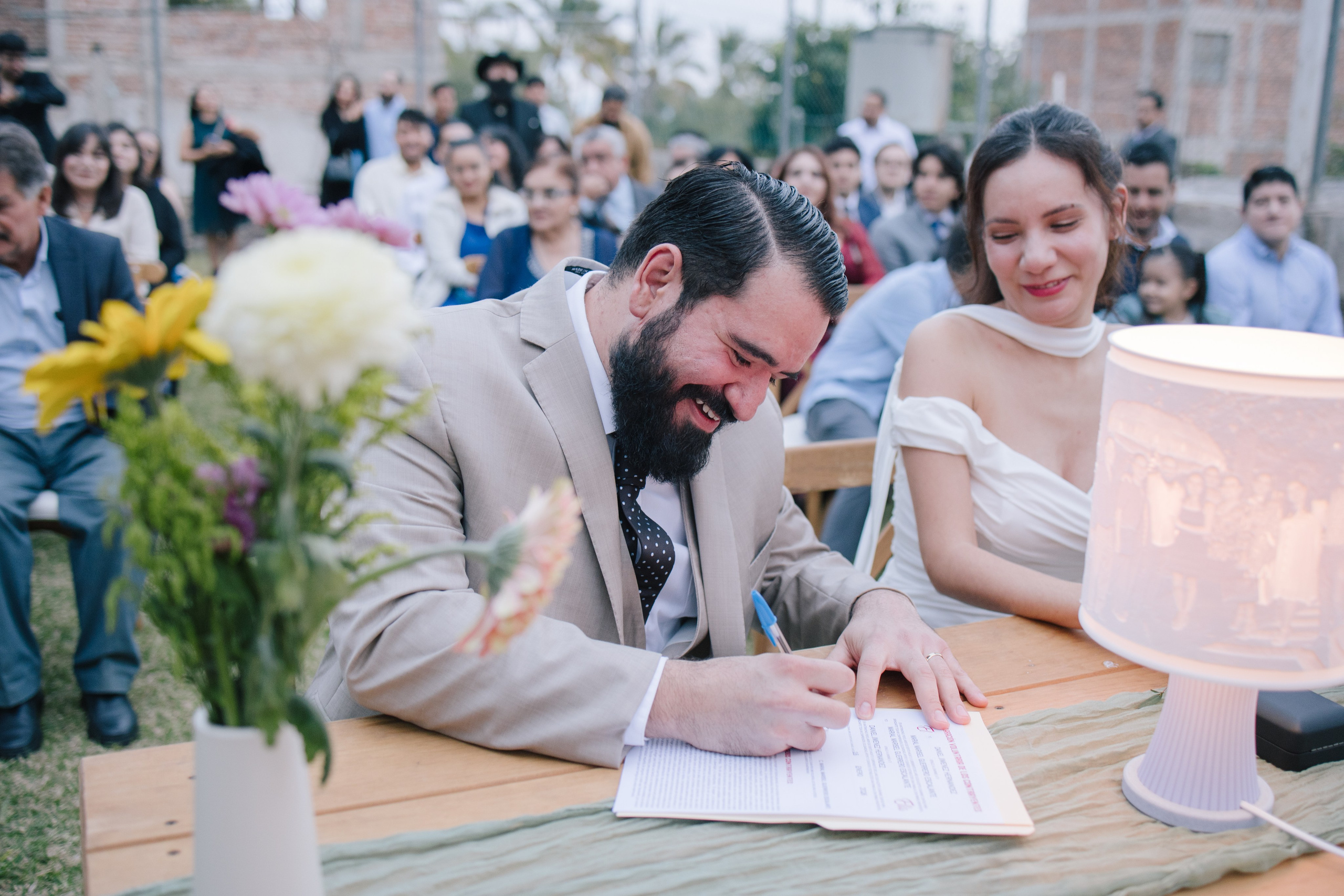 Civil. Wedding Photographer Ruth Preciado