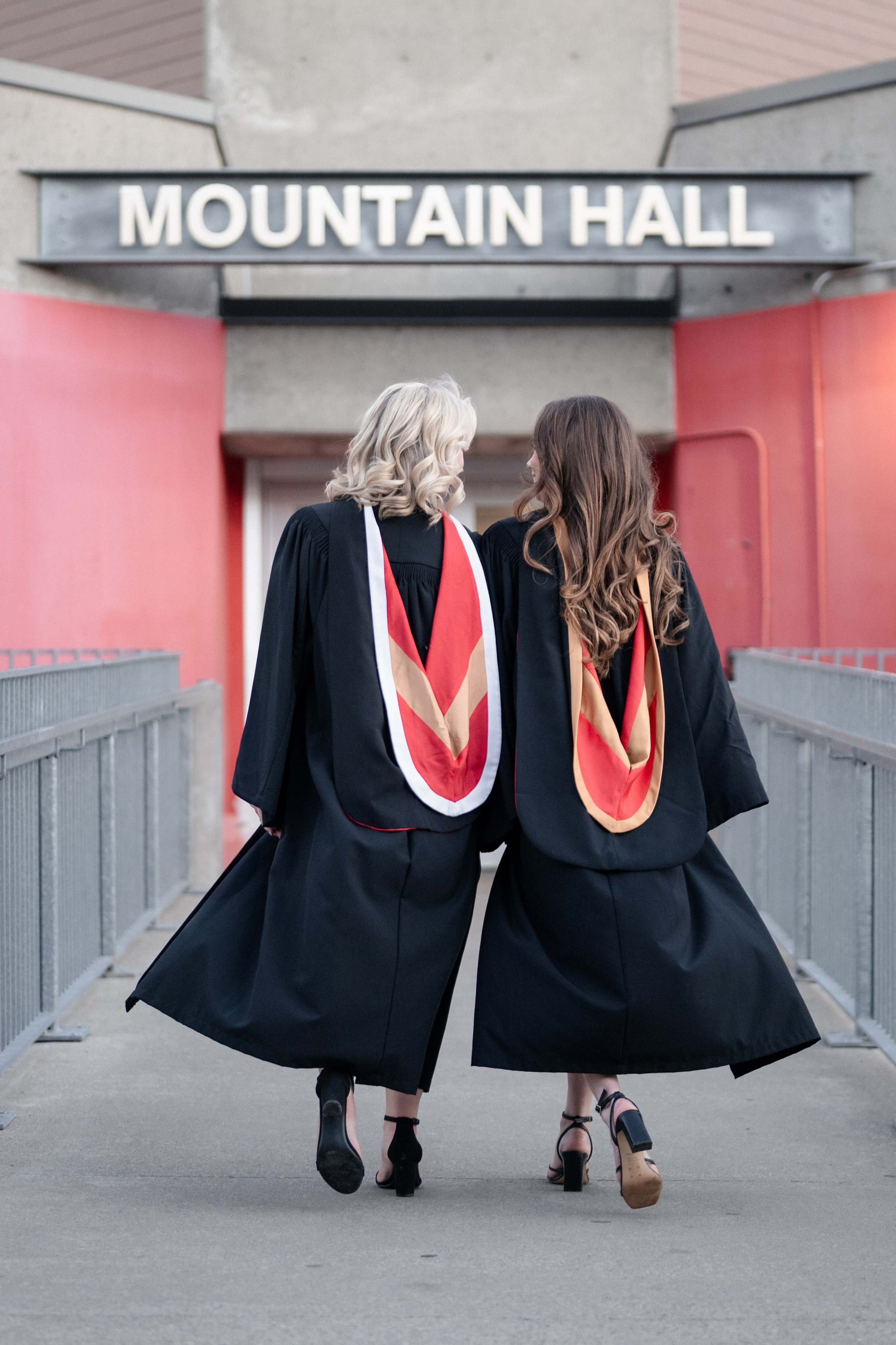 University of Guelph Graduation Photographer | Ontario
