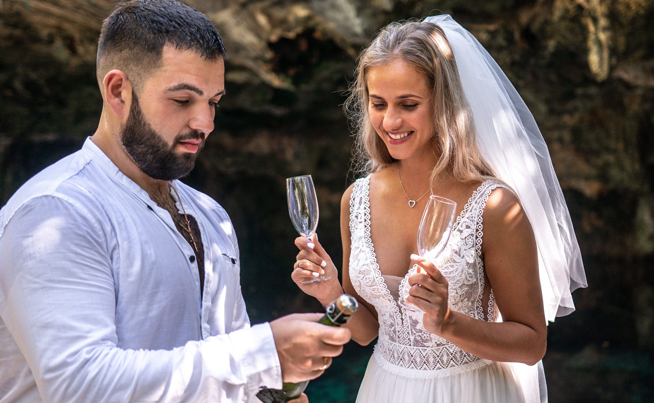 Cenote wedding photo session for nature-loving couples