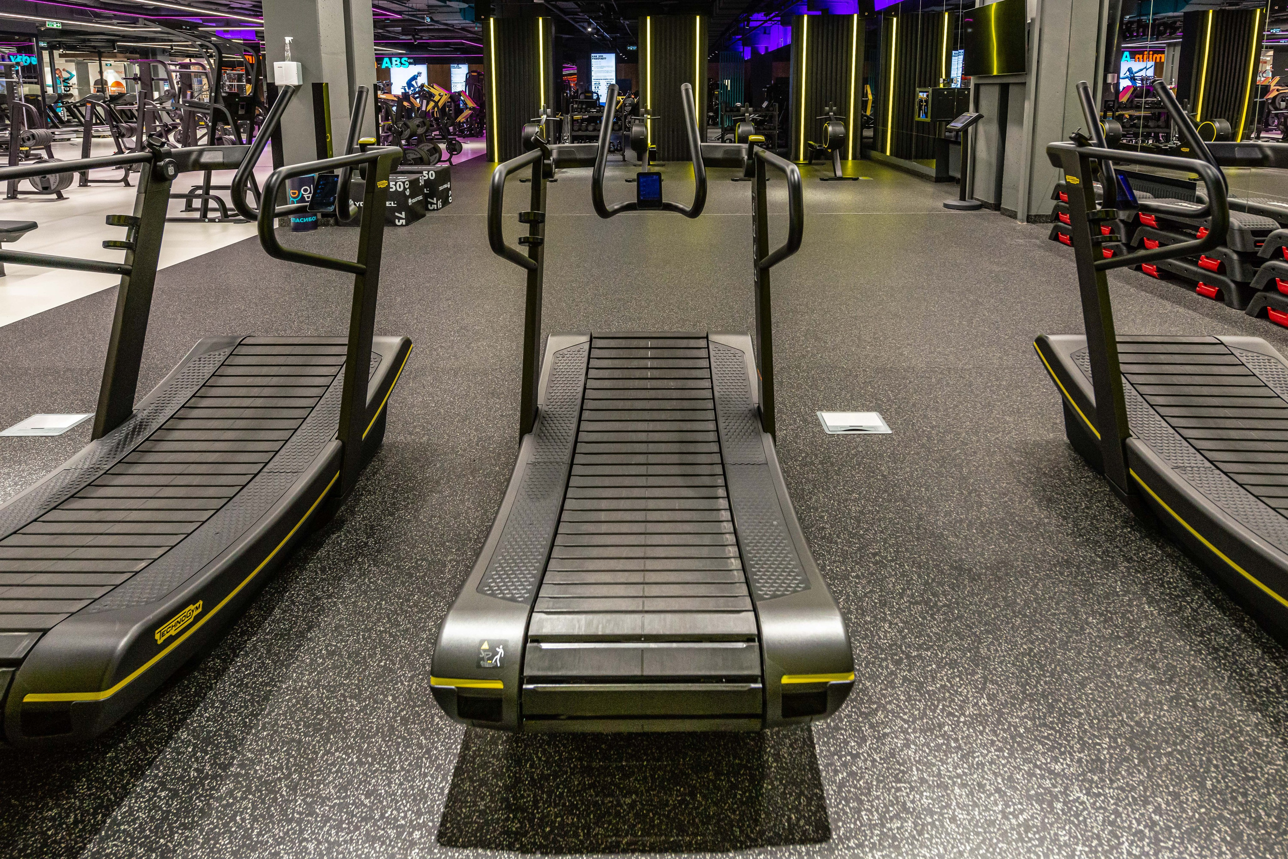 Фитнес-клуб DDX Fitness в Ростокино. ФОТОГРАФ МЕКСИКА КИНТАНА-РОО