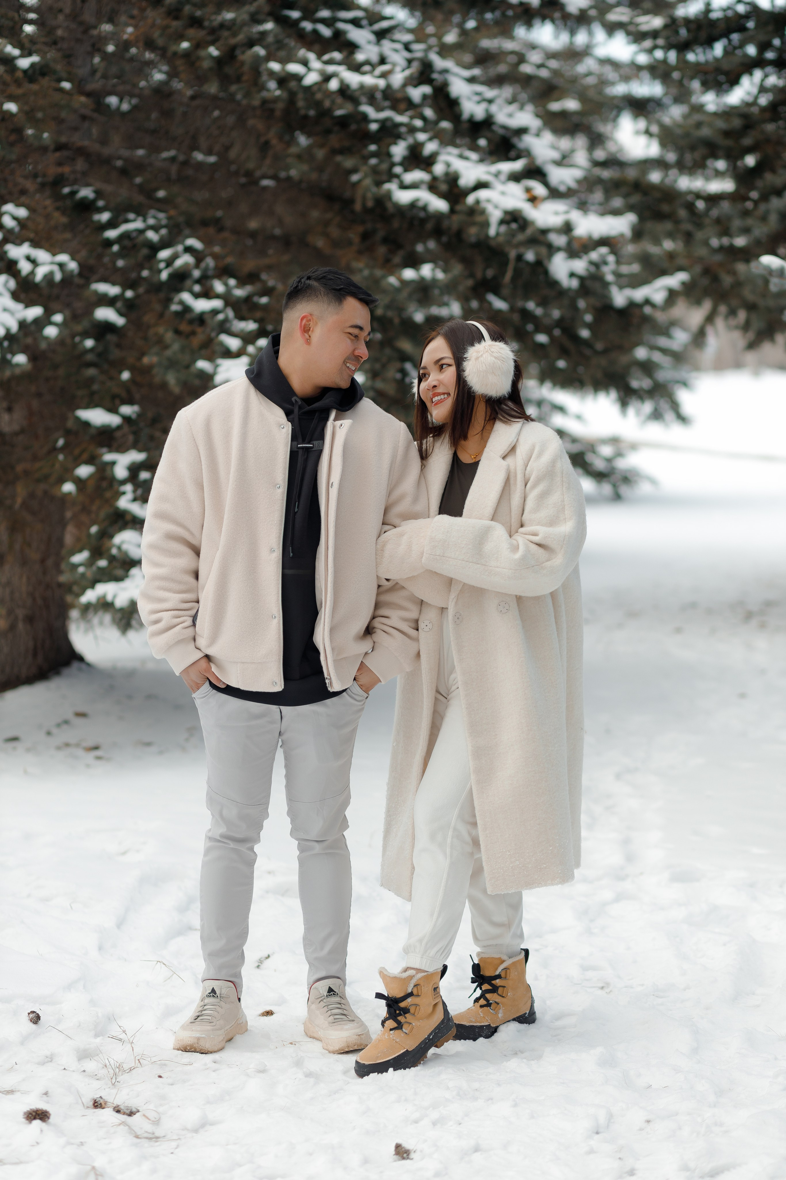 Family winter story. Photographer Elvira Hryshchenko