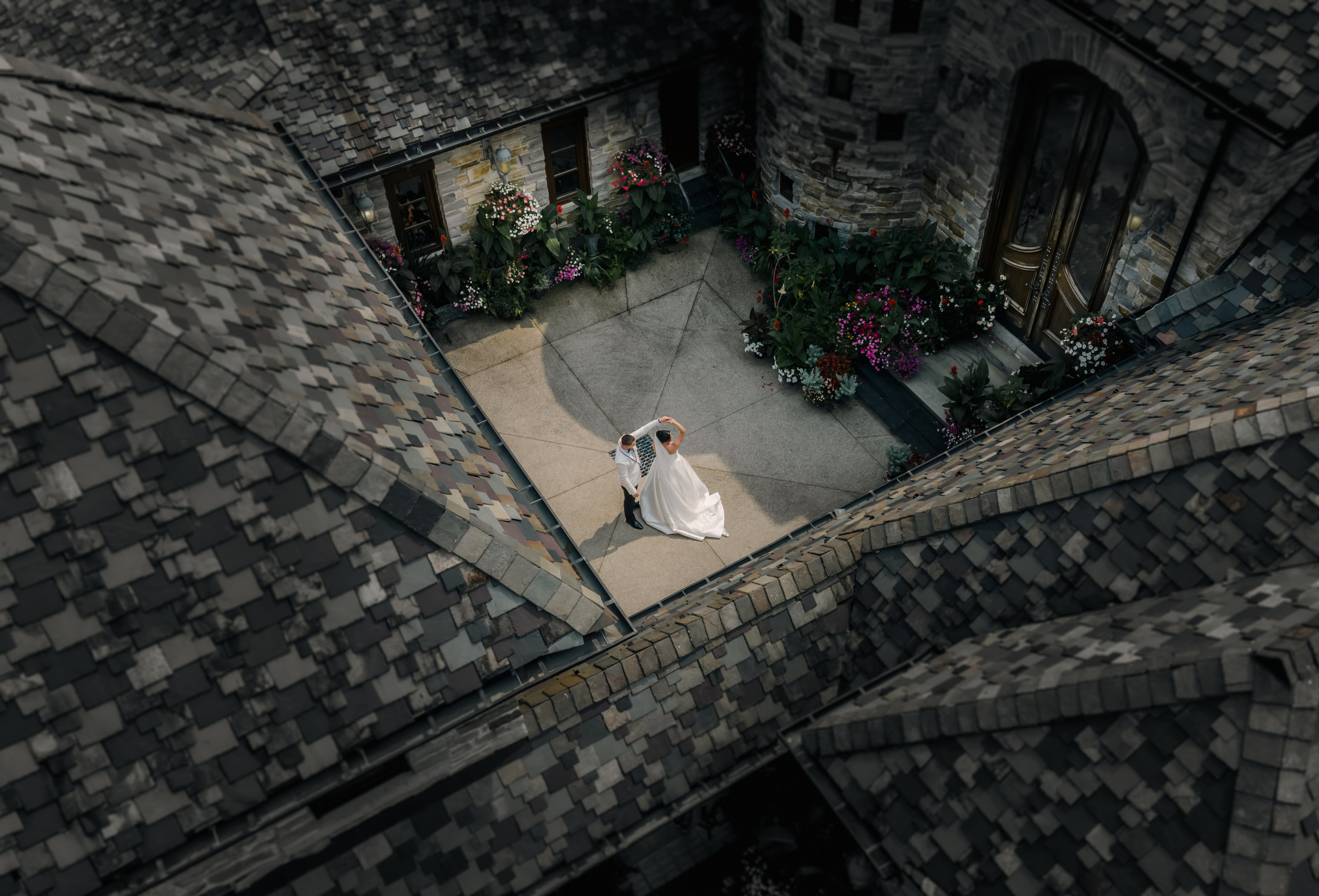 Weddings. Photographer & Videographer Niagara | Toronto