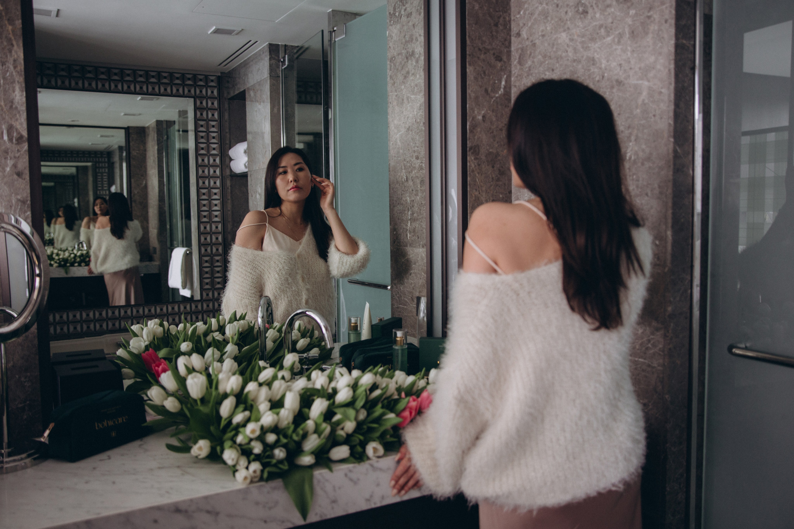 Grand Hyatt Seoul (bohicare). Portrait photographer in South Korea Olga Lian
