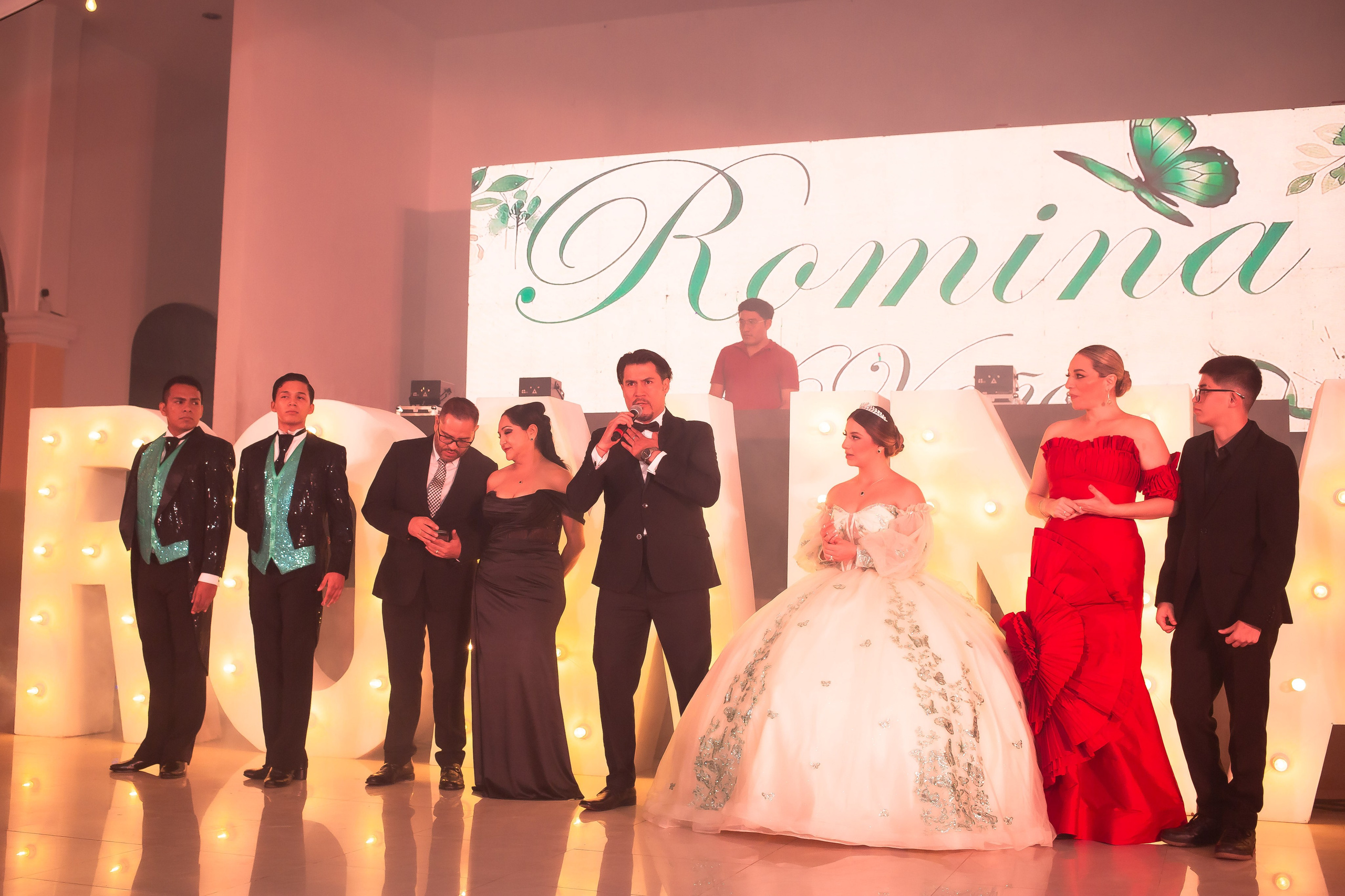 XV AÑOS ROMINA. Simón Enríquez Studio