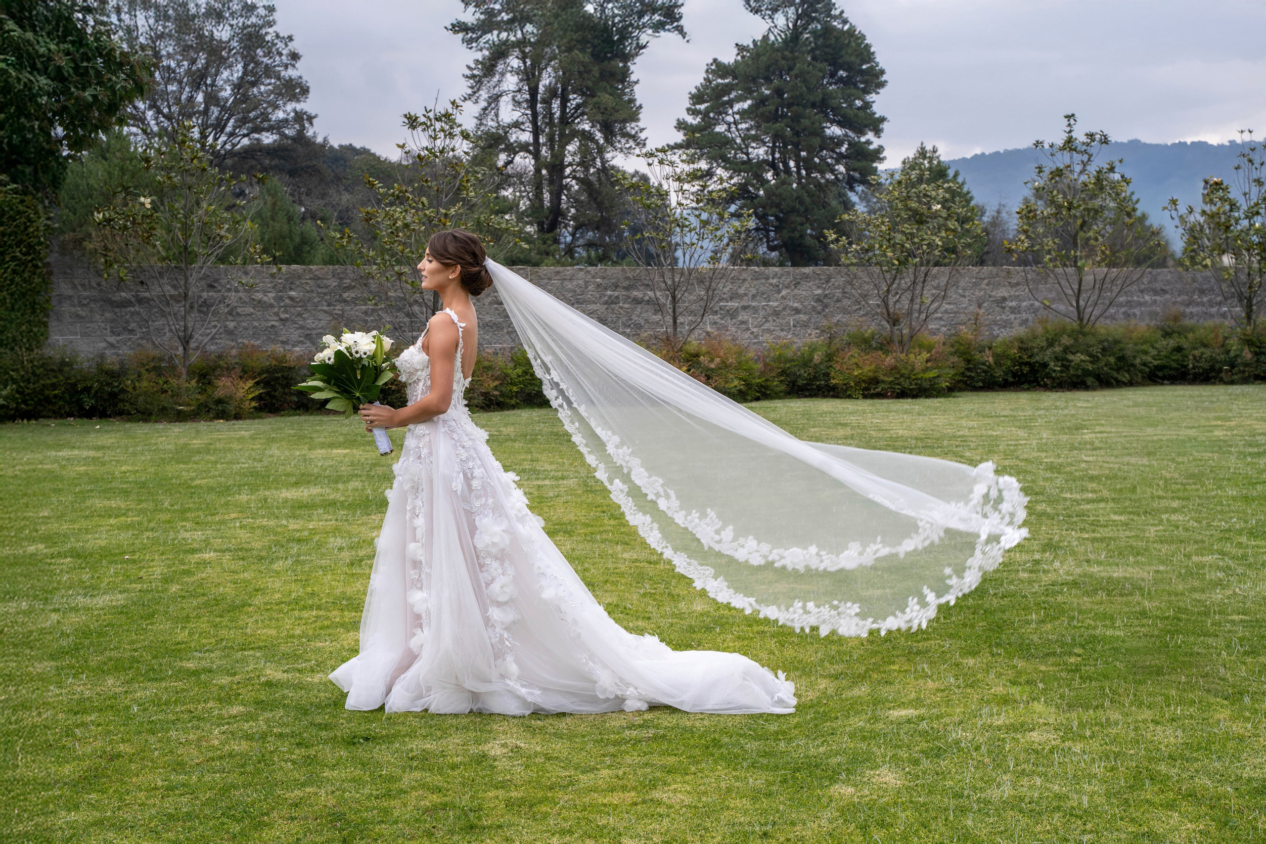Professional Mexico City photographer specializing in weddings, surprise proposals, horse photo sessions and private events in Chapultepec. Ekaterina Frolova photography