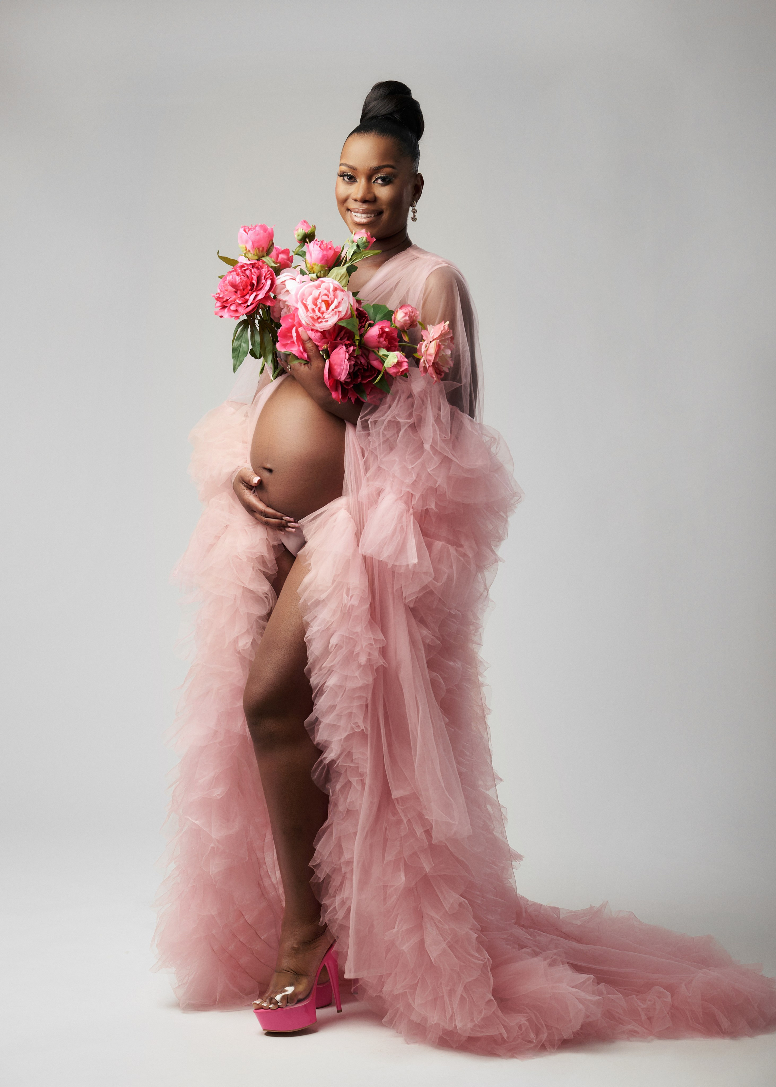 Maternity. Triple-A photo studio